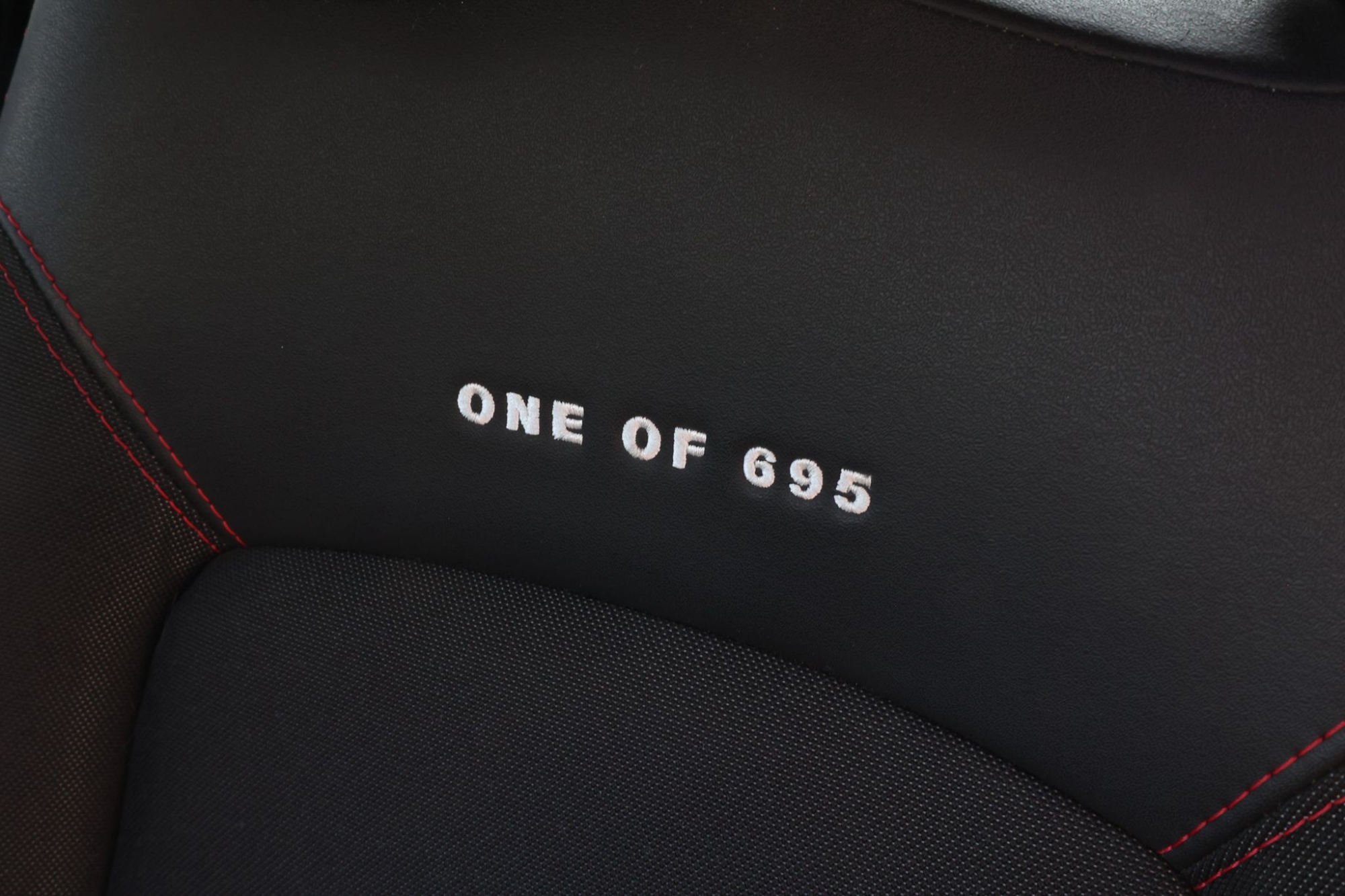 ABARTH 695 ESSEESSE