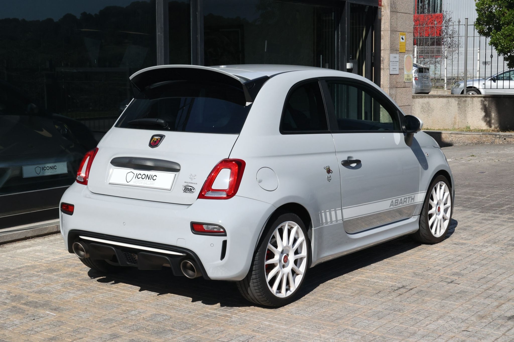 ABARTH 695 ESSEESSE