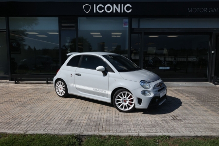 ABARTH 695 ESSEESSE