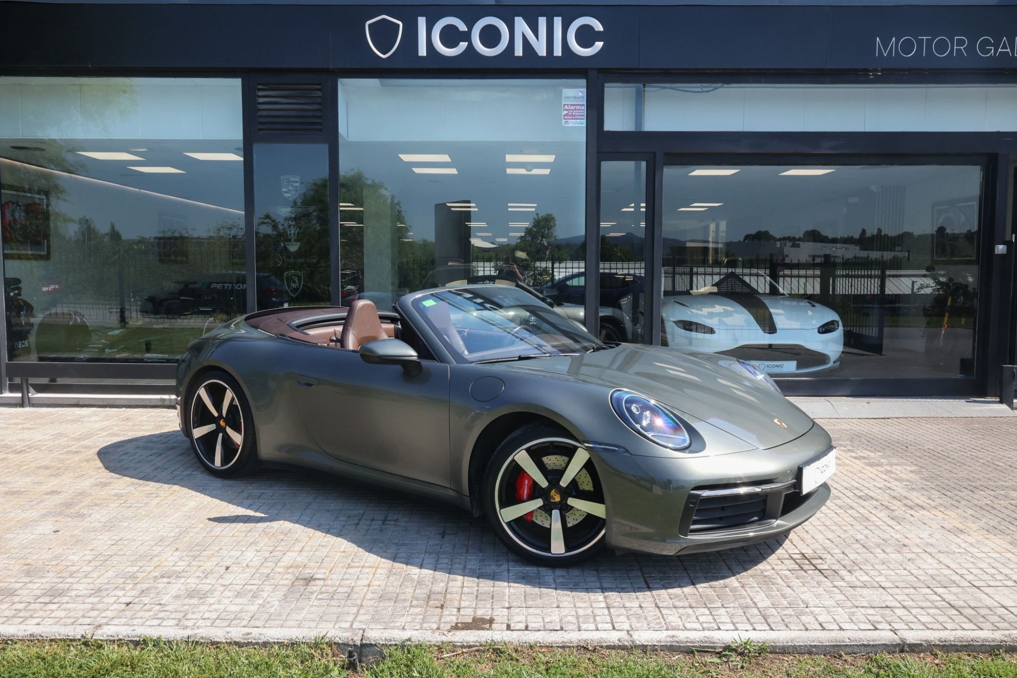 PORSCHE 911 992 CARRERA 4S CABRIO