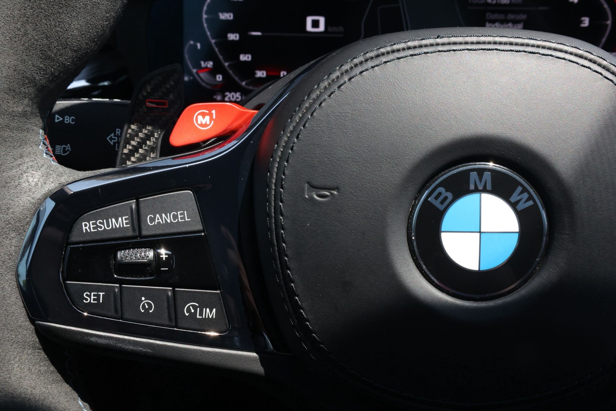 BMW M5 CS