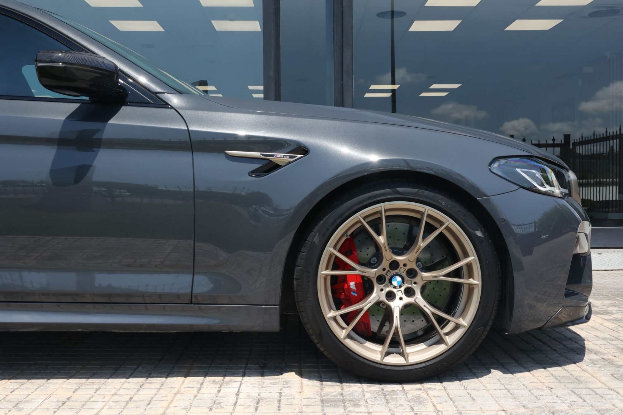 BMW M5 CS