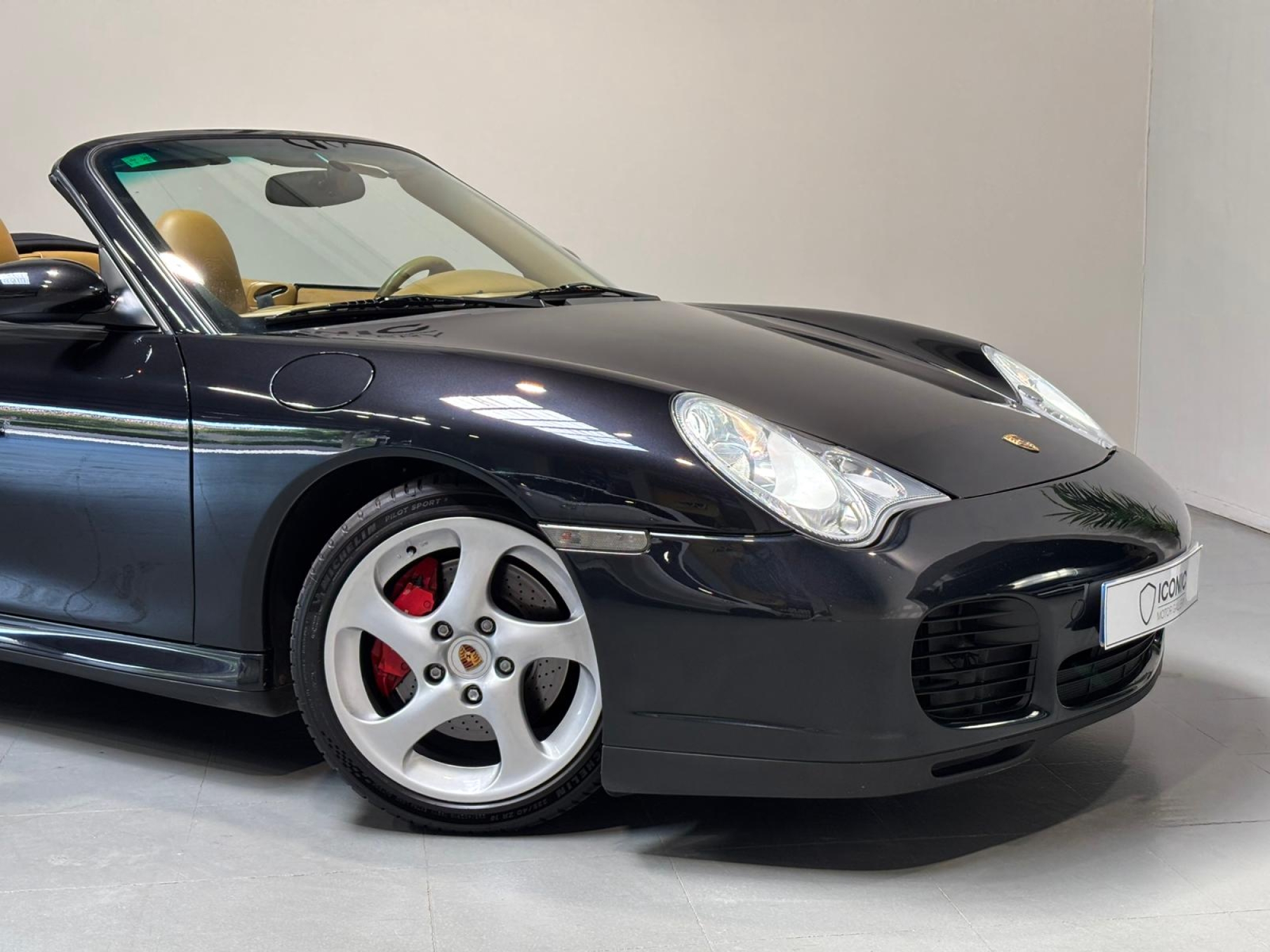 PORSCHE 911 996 CARRERA 4S CABRIO