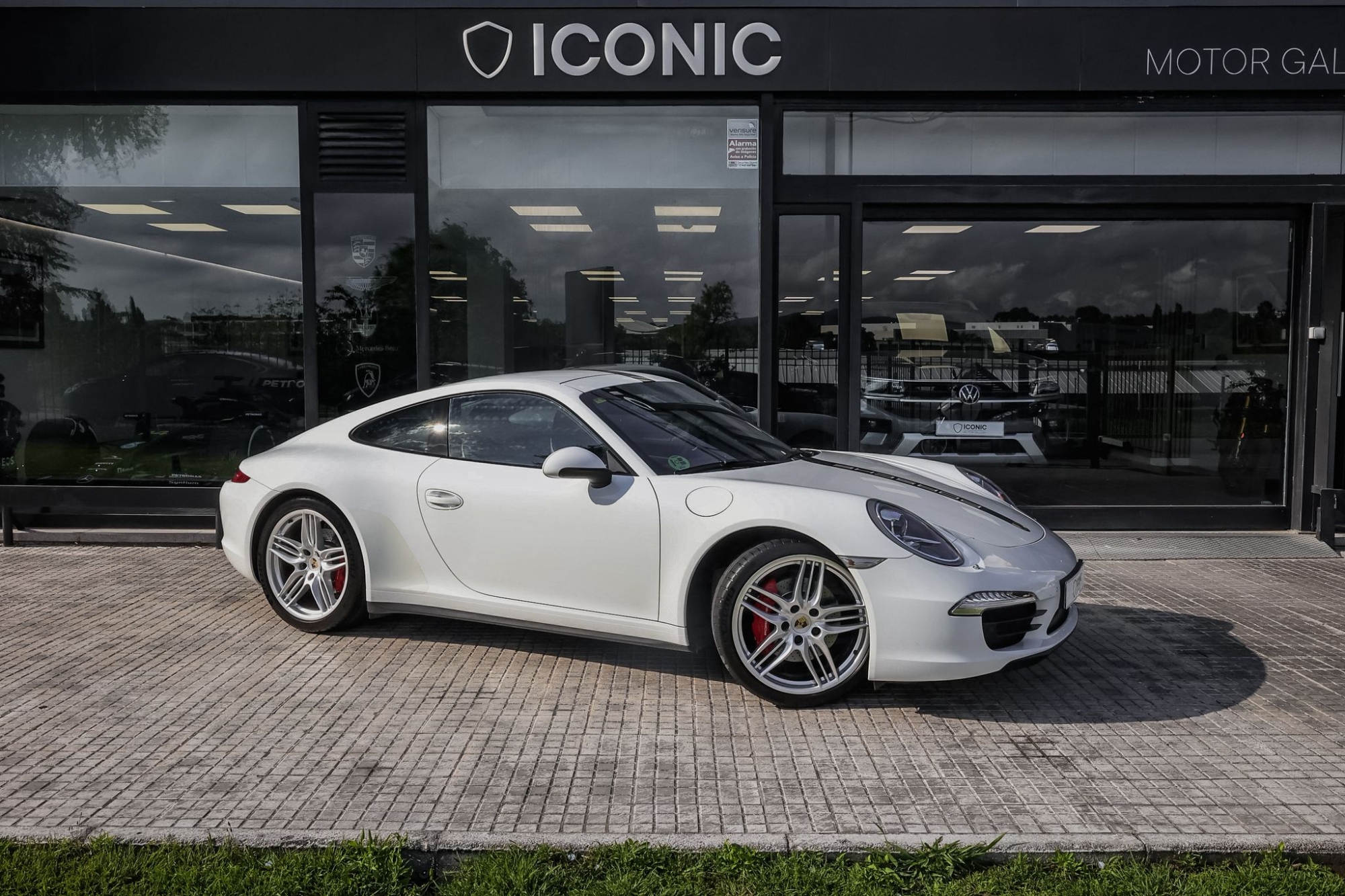 PORSCHE 911 991.1 CARRERA 4S