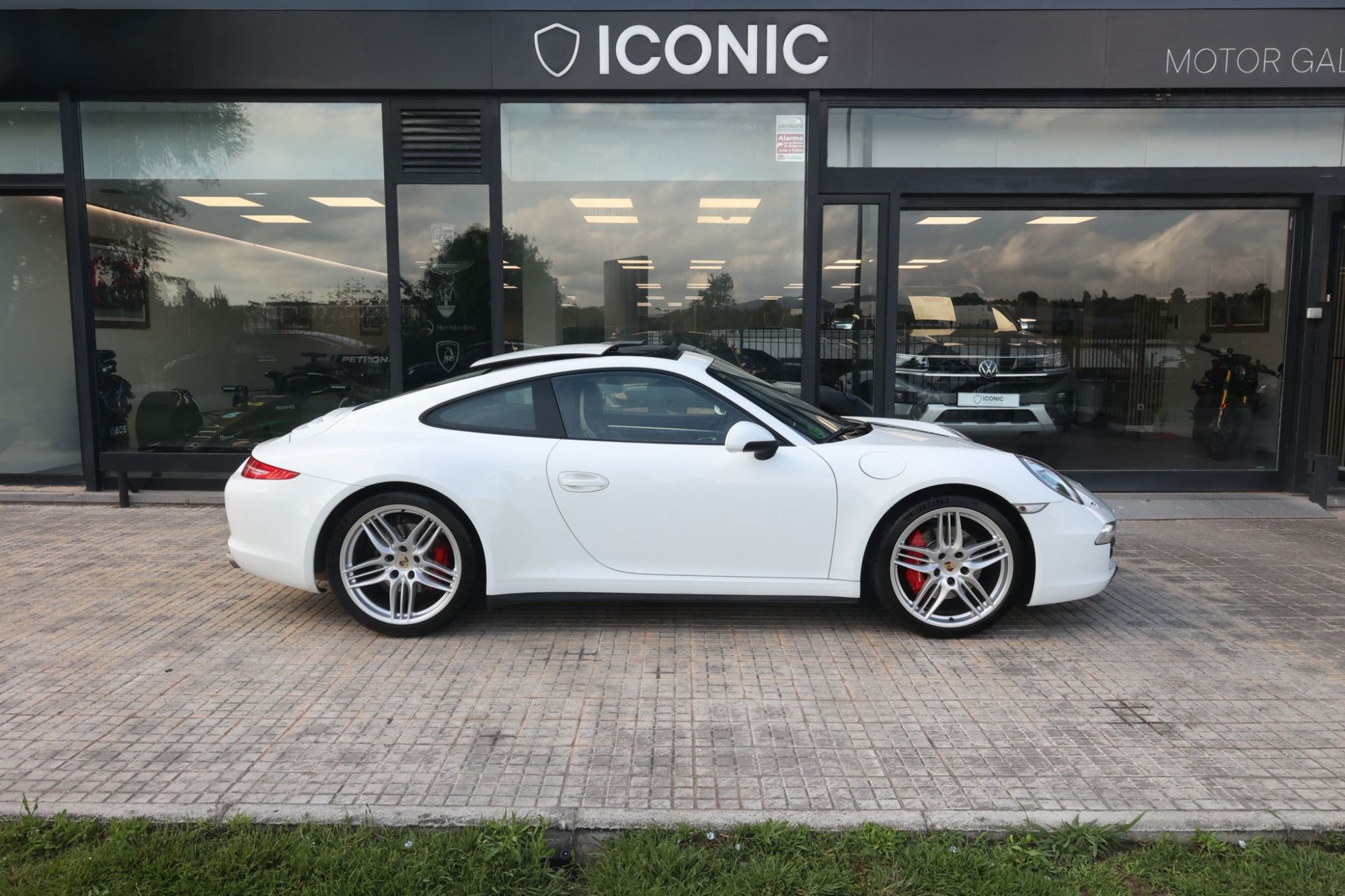 PORSCHE 911 991.1 CARRERA 4S
