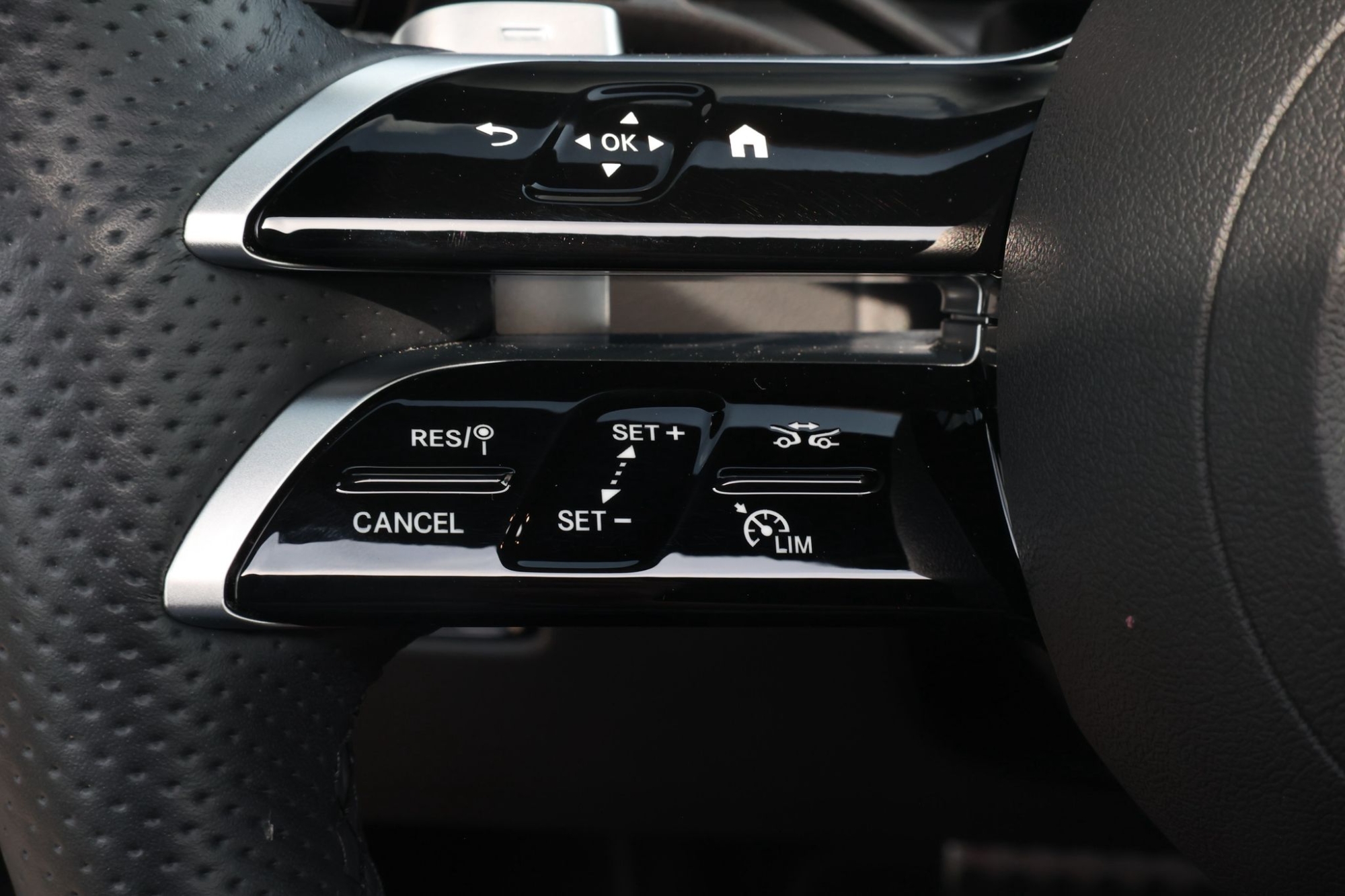 MERCEDES BENZ GLC COUPE 300D