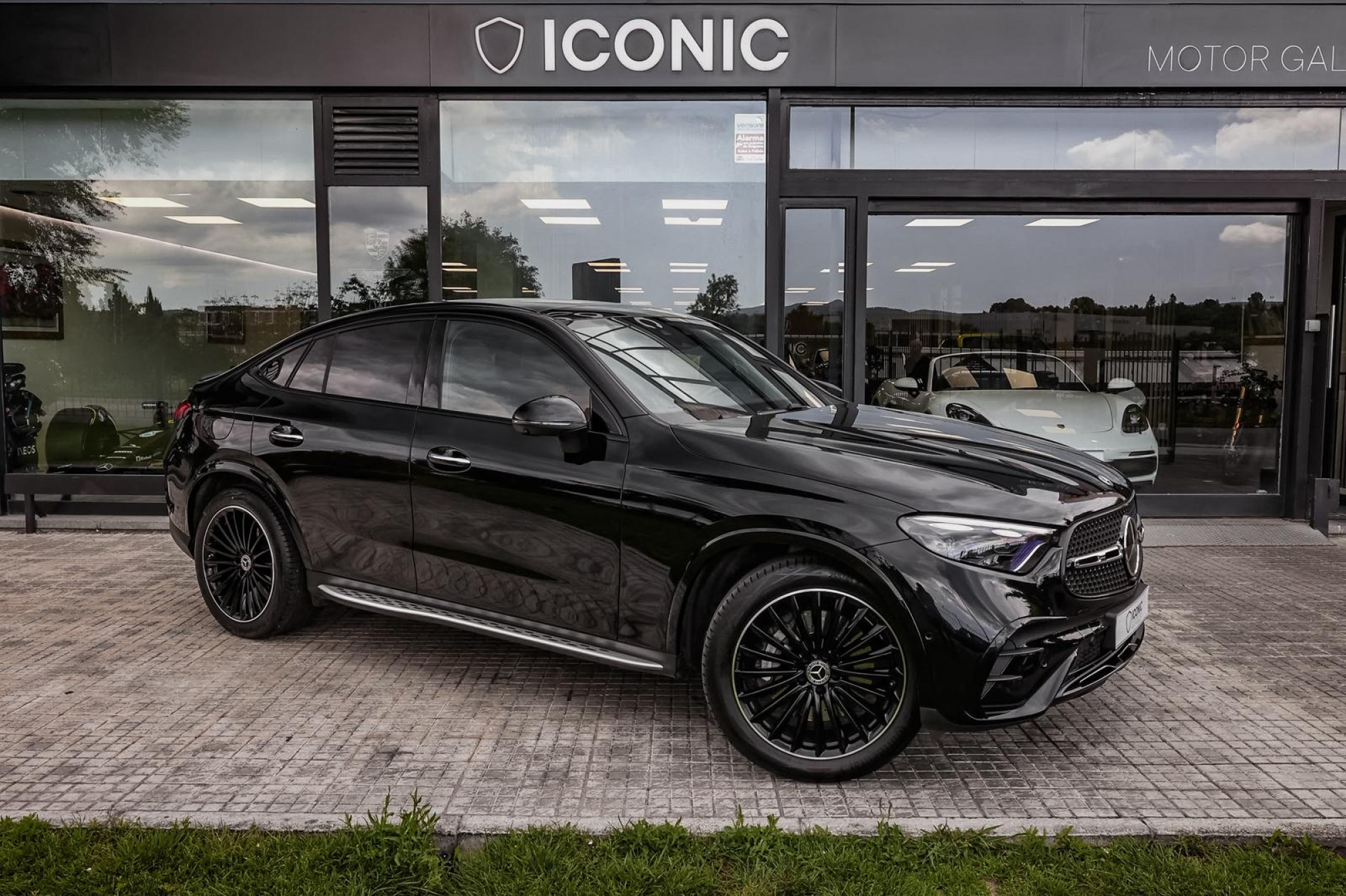 MERCEDES BENZ GLC COUPE 300D