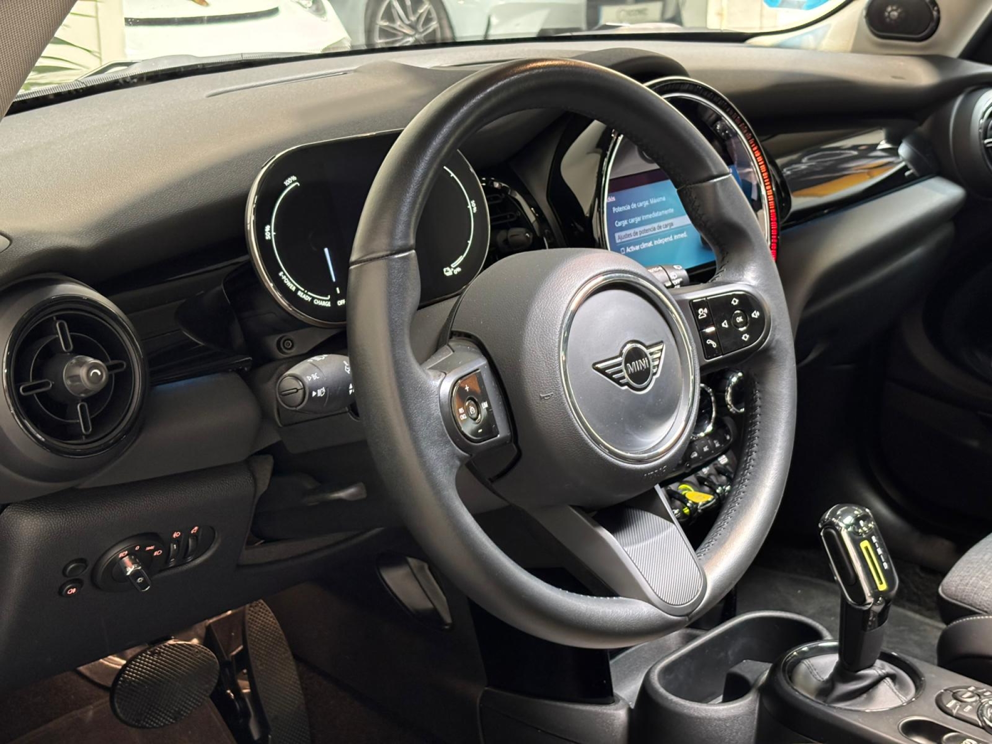 MINI COOPER SE