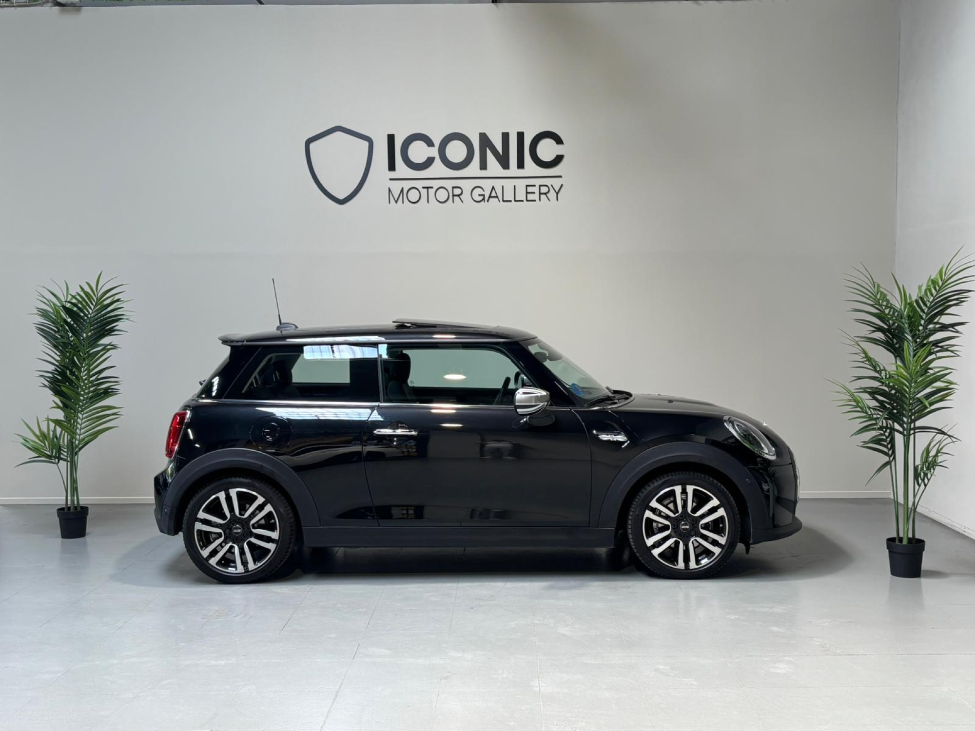 MINI COOPER SE