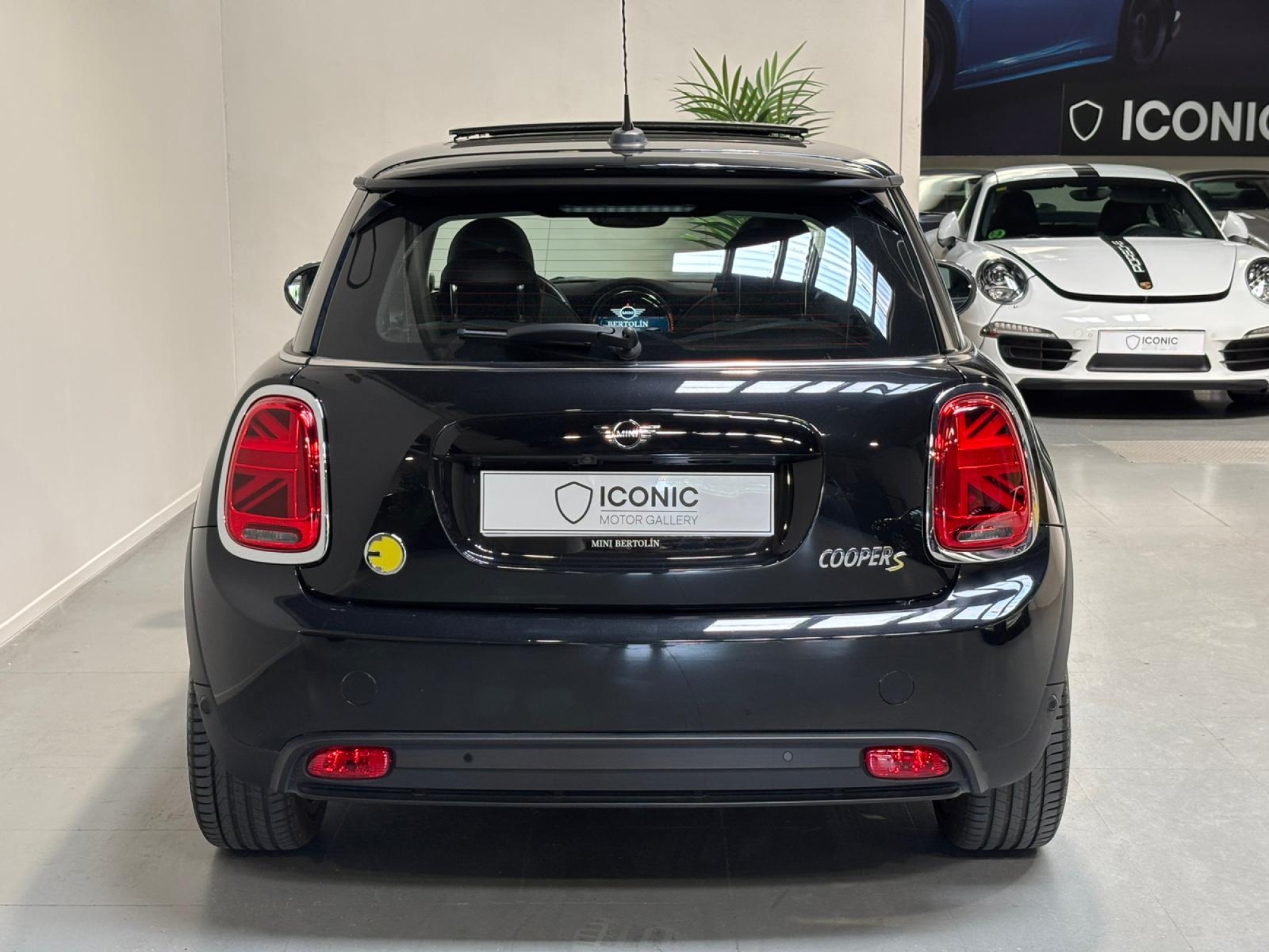 MINI COOPER SE