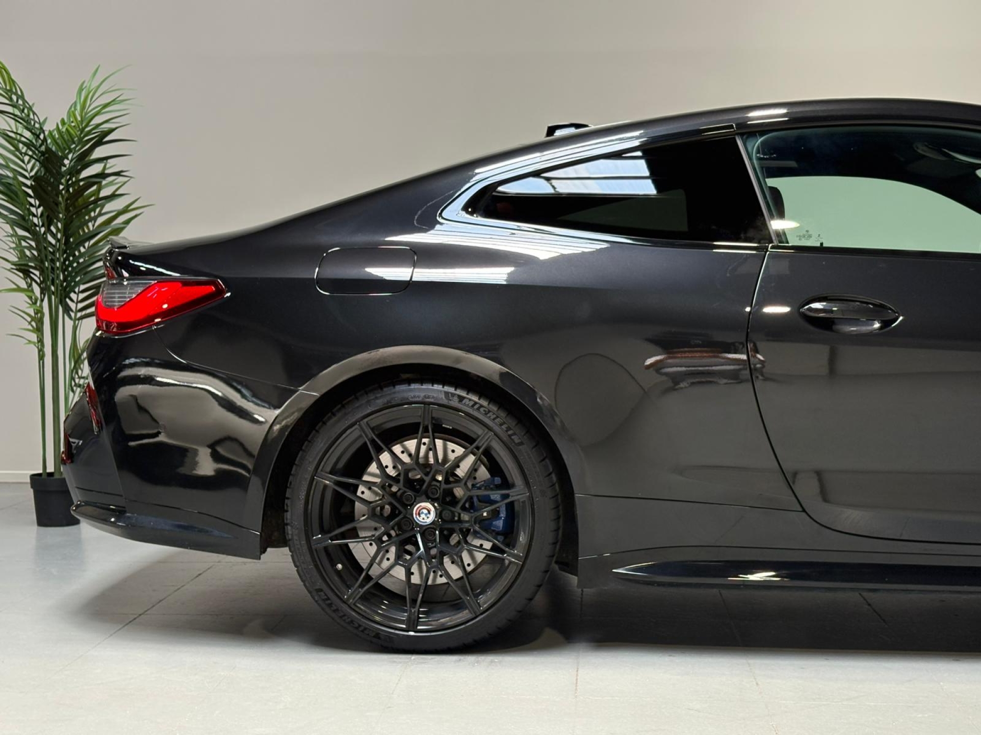 BMW M4 COMPETITION Xdrive
