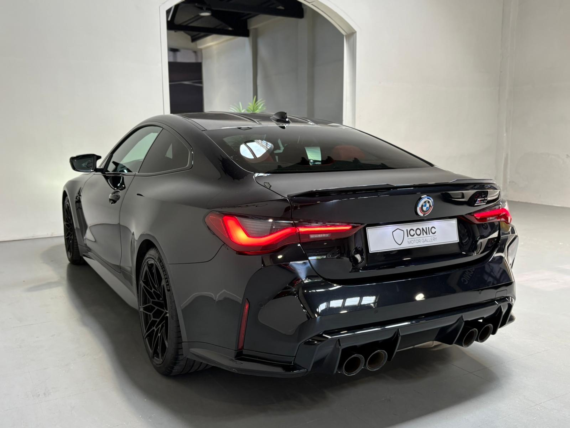 BMW M4 COMPETITION Xdrive