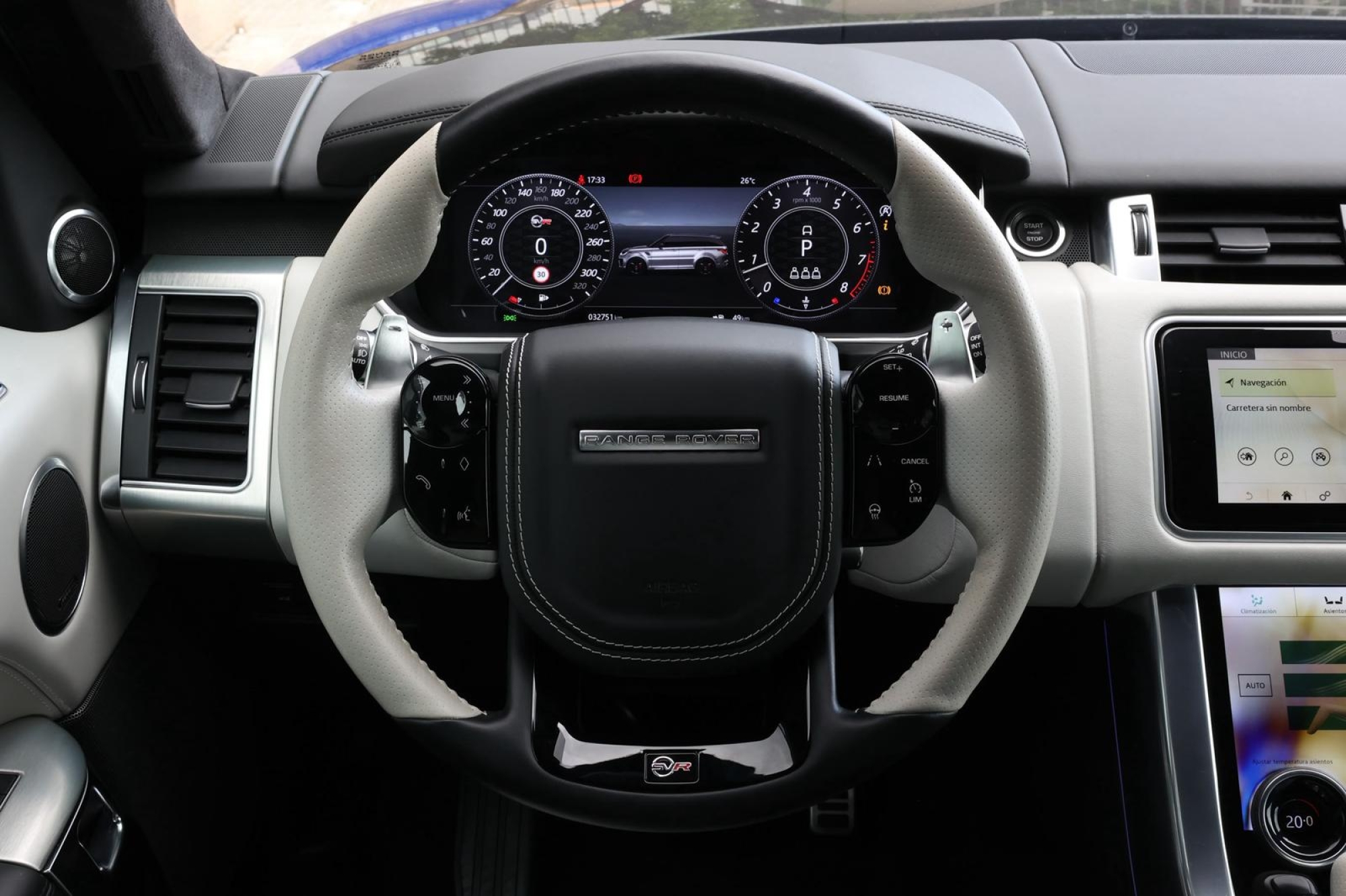 LAND ROVER RANGE ROVER SPORT SVR
