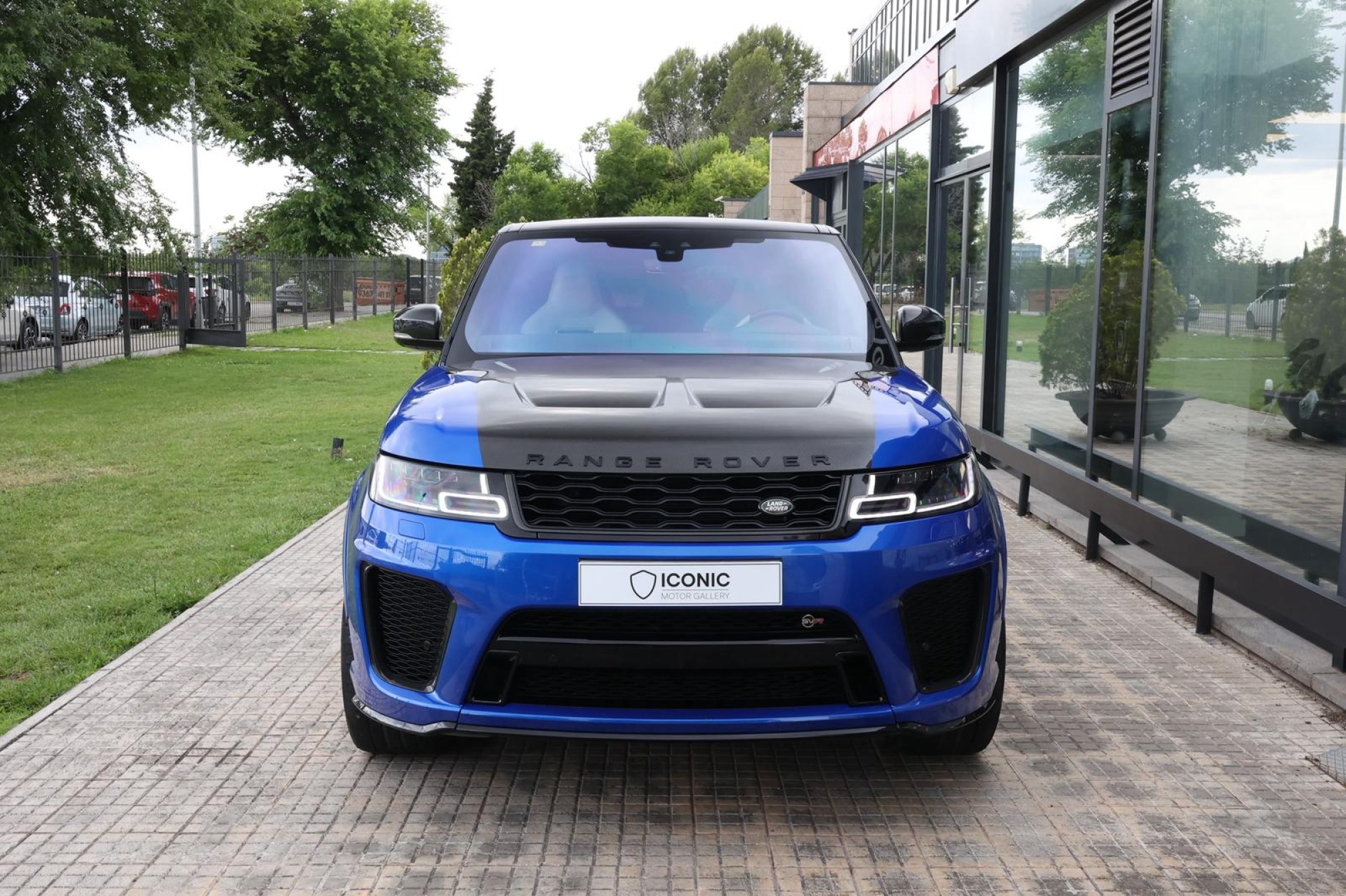 LAND ROVER RANGE ROVER SPORT SVR