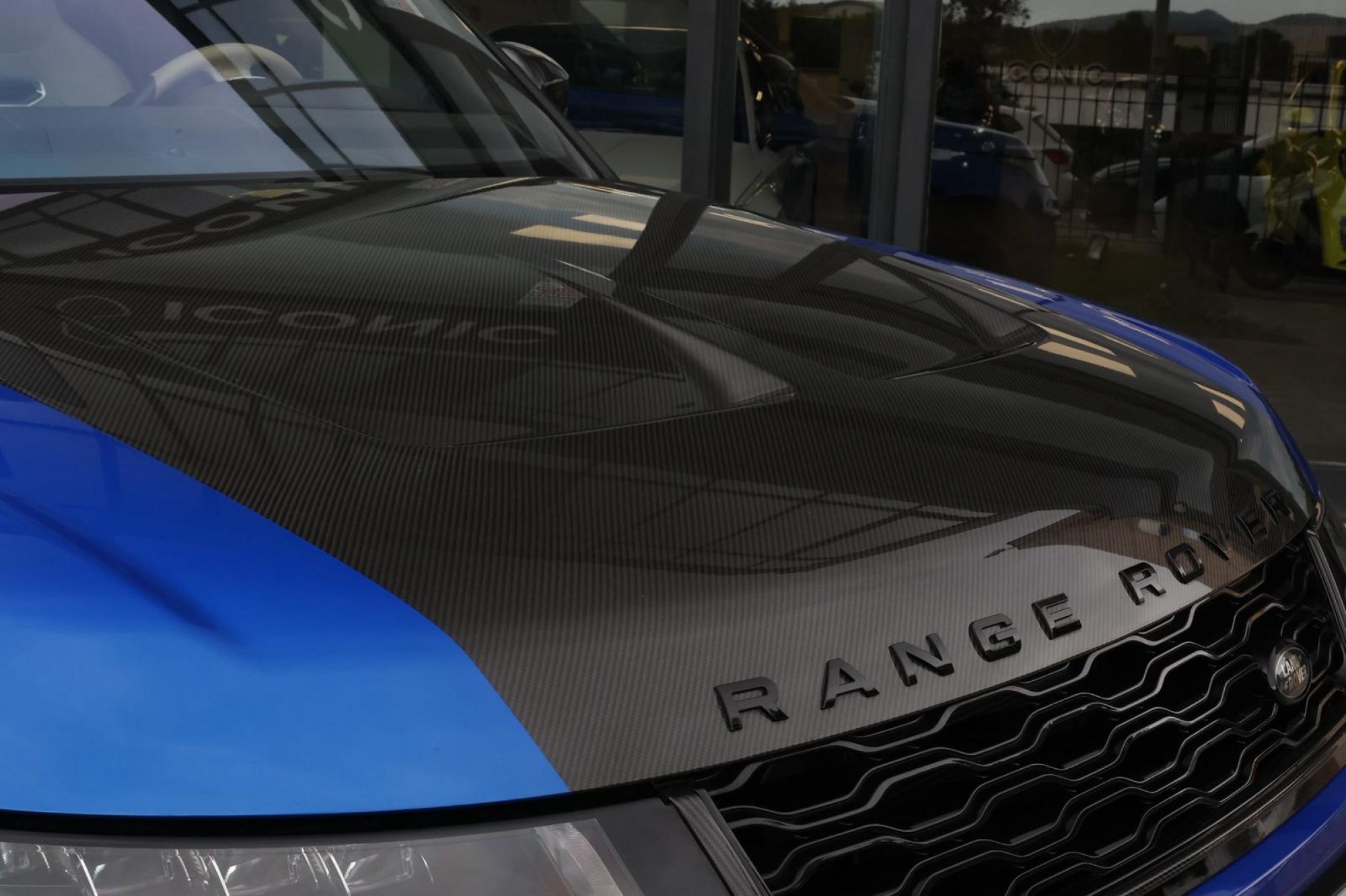 LAND ROVER RANGE ROVER SPORT SVR