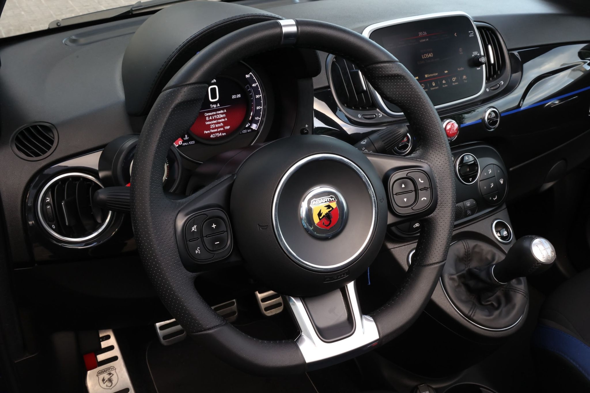 ABARTH 595 CABRIO ED. MONSTER ENERGY YAMAHA