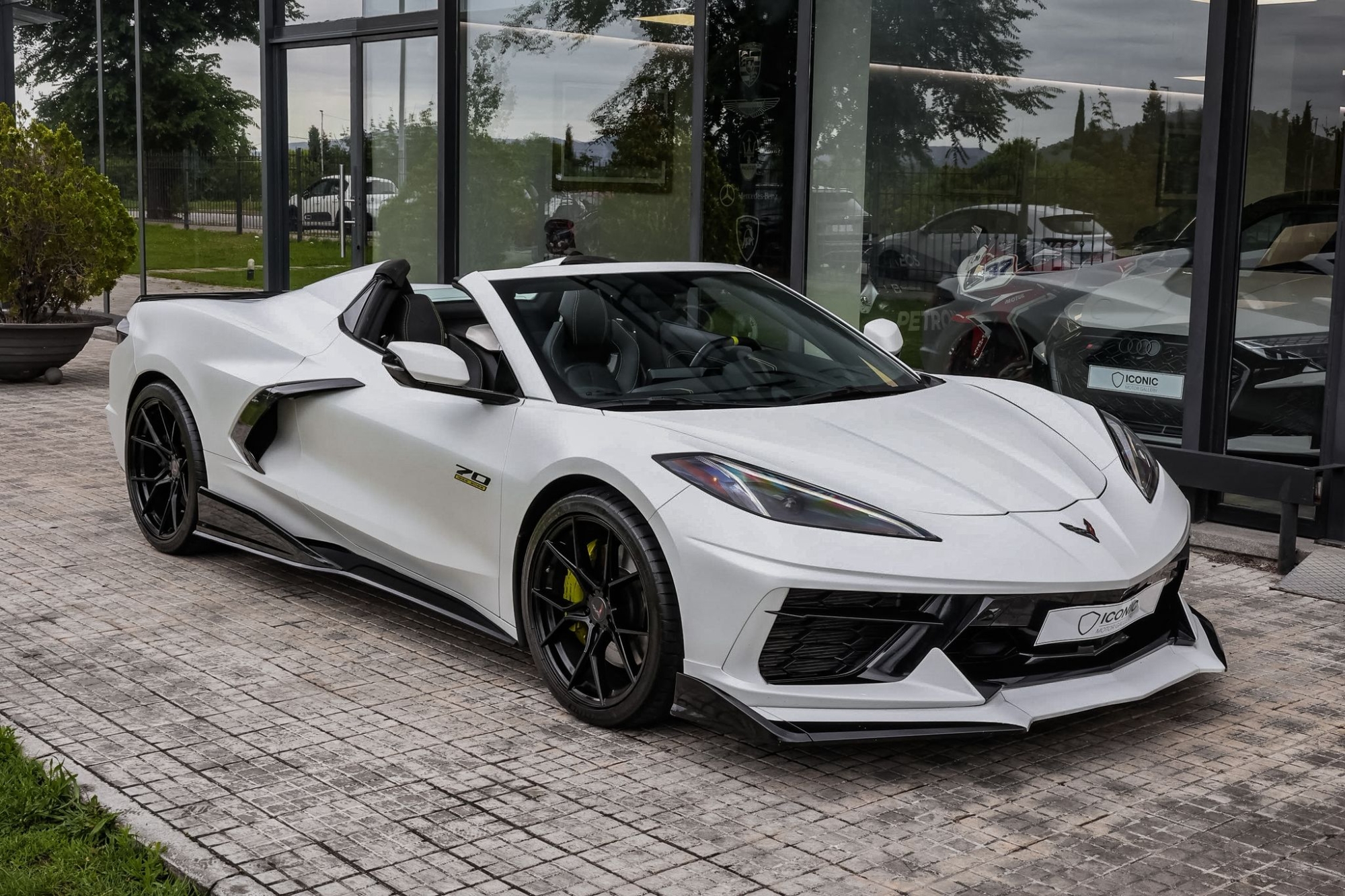 CORVETTE C8 STINGRAY 70 ANIVERSARIO Z06