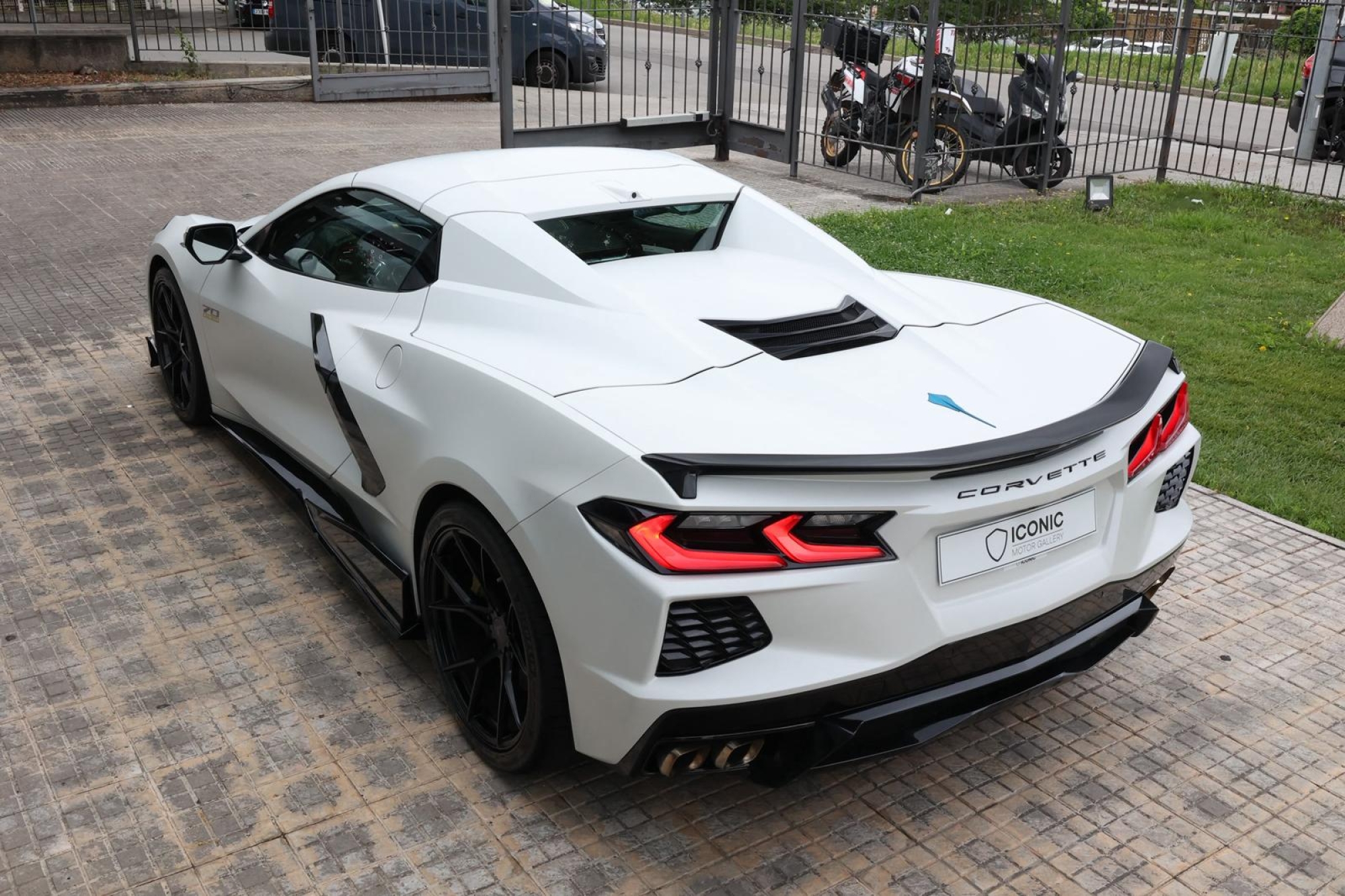 CORVETTE C8 STINGRAY 70 ANIVERSARIO Z06
