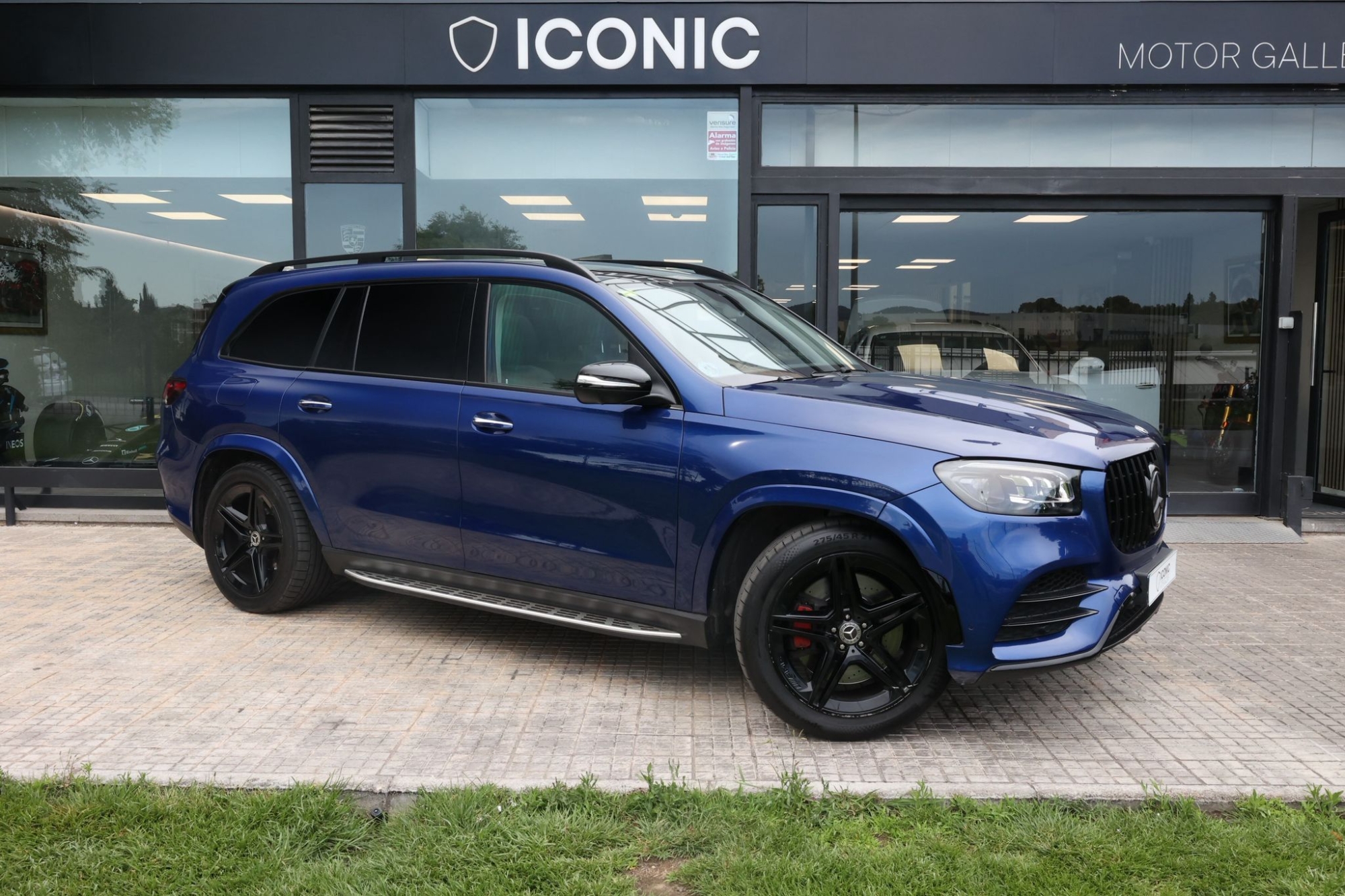 MERCEDES-BENZ GLS 400d 4MATIC