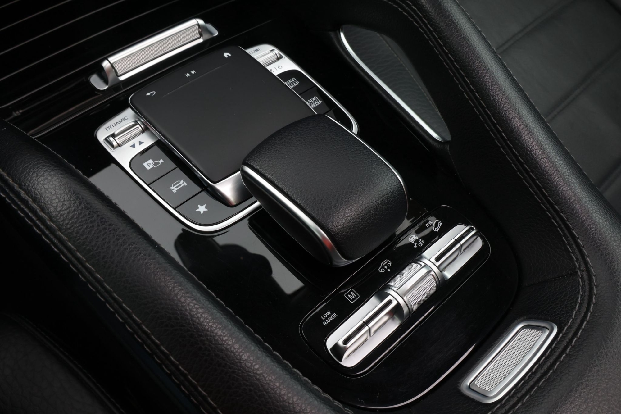 MERCEDES-BENZ GLS 400d 4MATIC