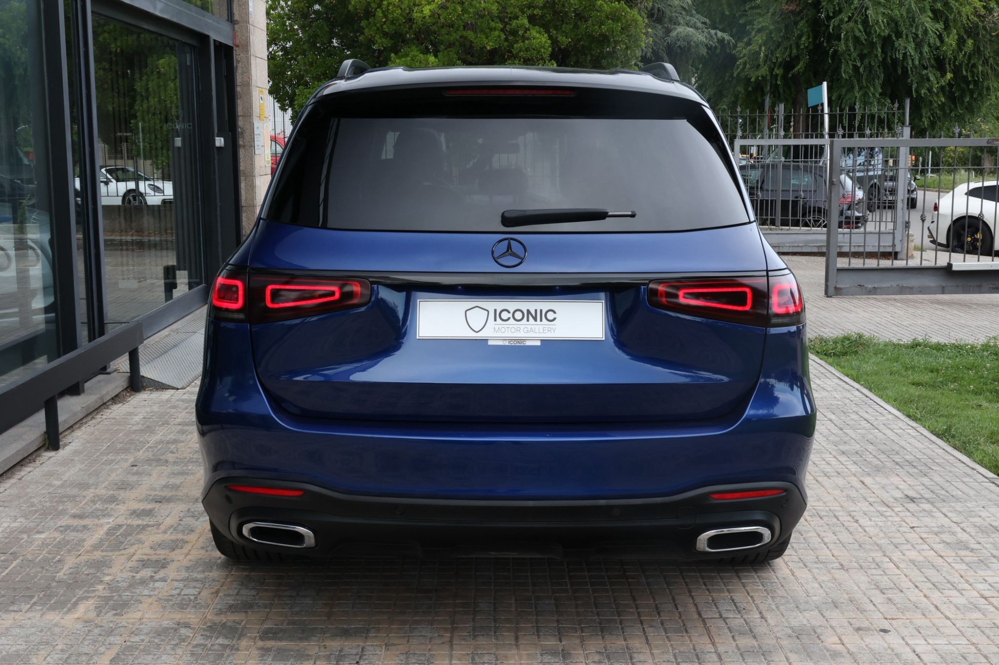 MERCEDES-BENZ GLS 400d 4MATIC