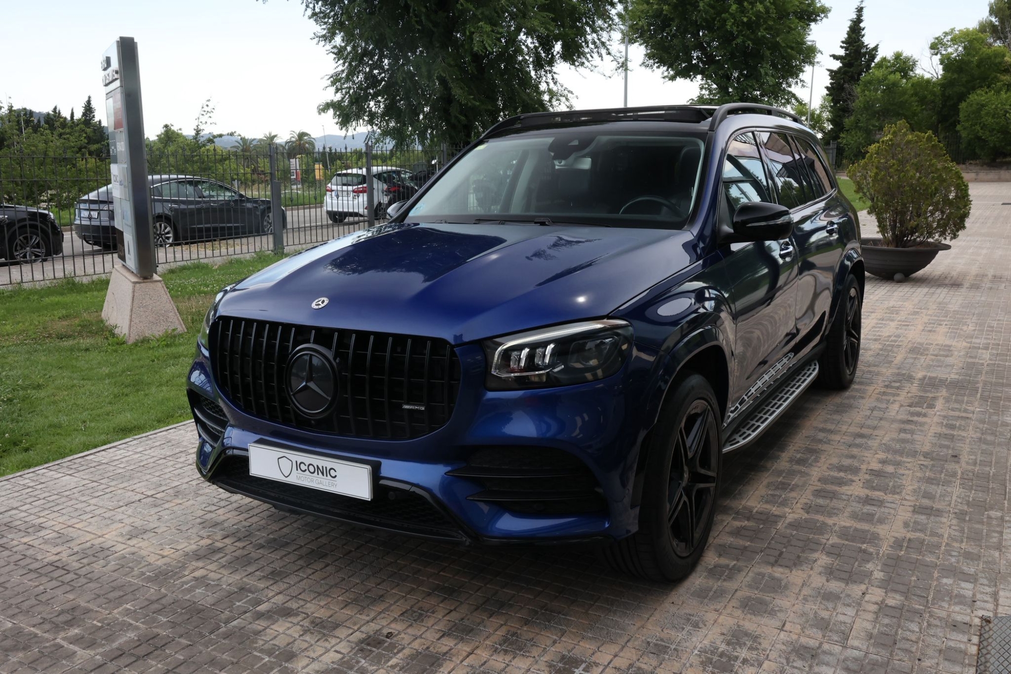 MERCEDES-BENZ GLS 400d 4MATIC