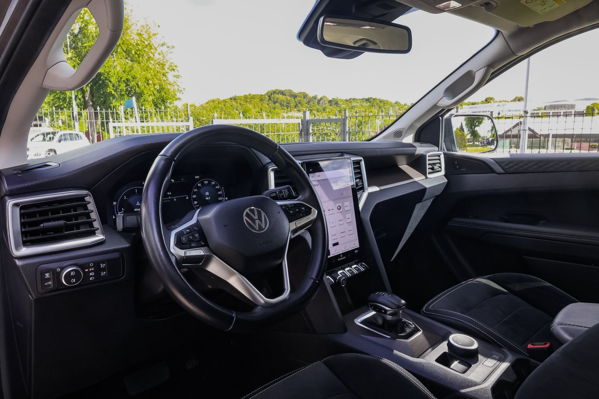 VOLKSWAGEN AMAROK