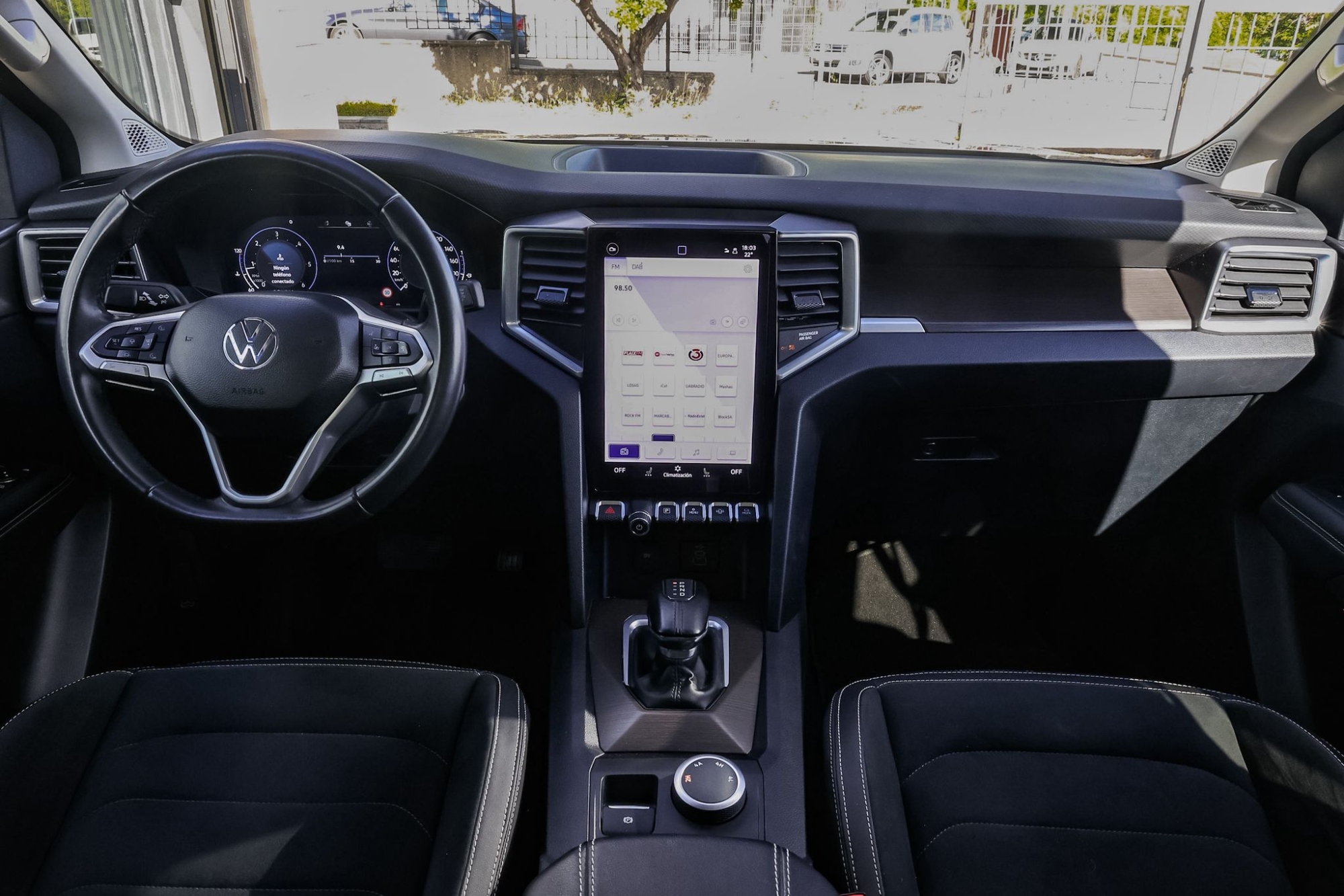 VOLKSWAGEN AMAROK