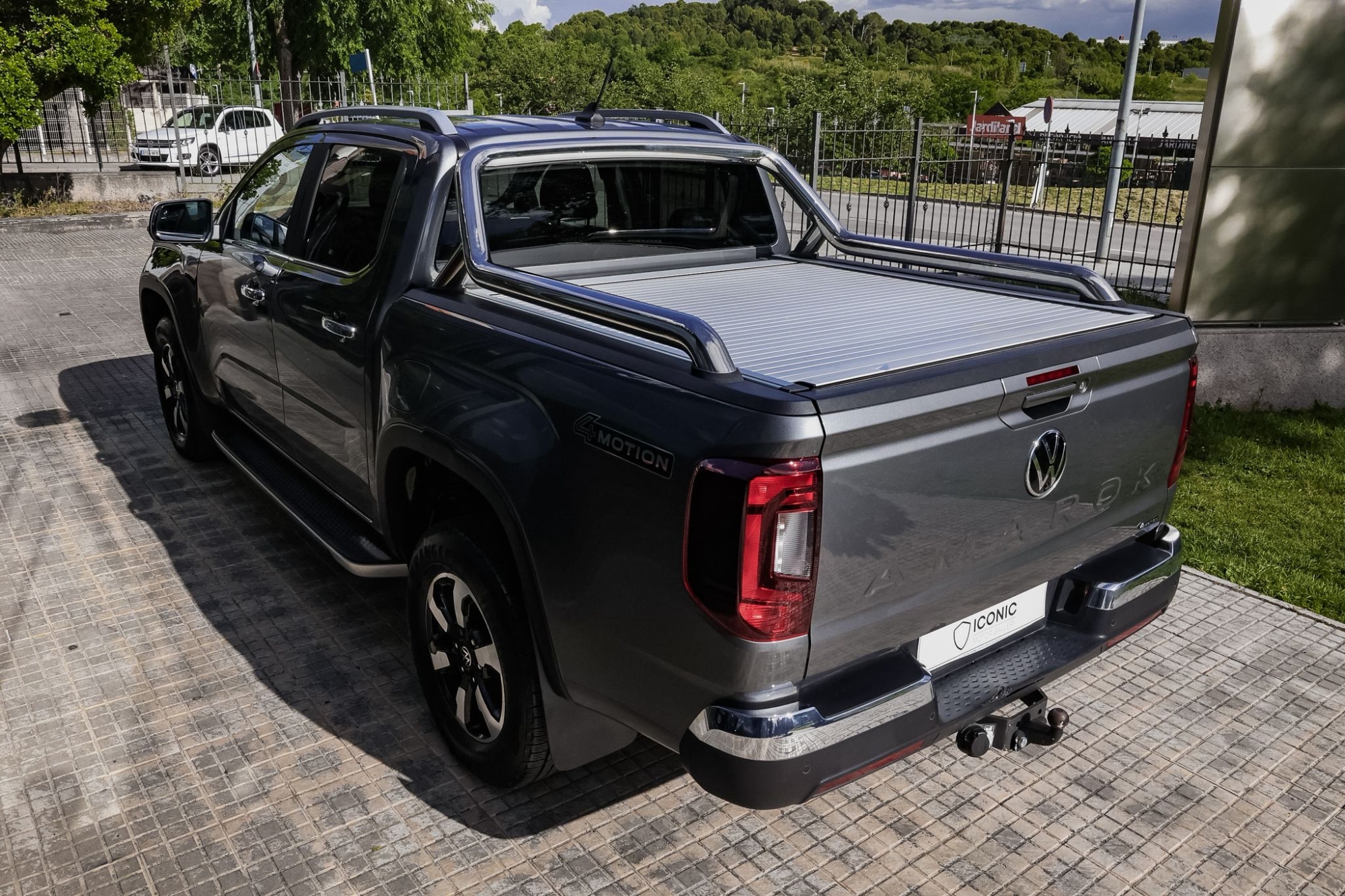 VOLKSWAGEN AMAROK