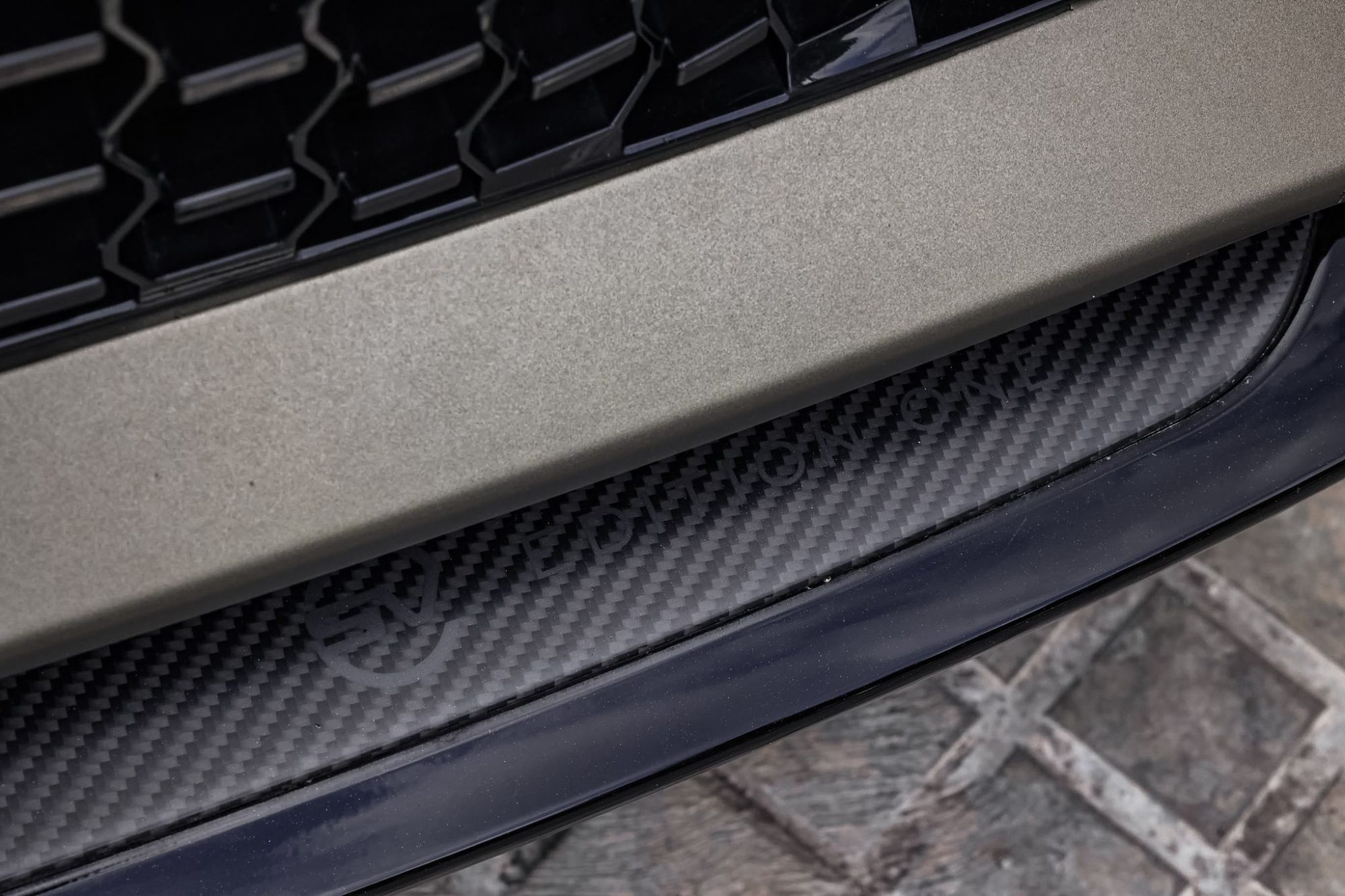 LAND-ROVER RANGE ROVER SPORT SV EDITION ONE