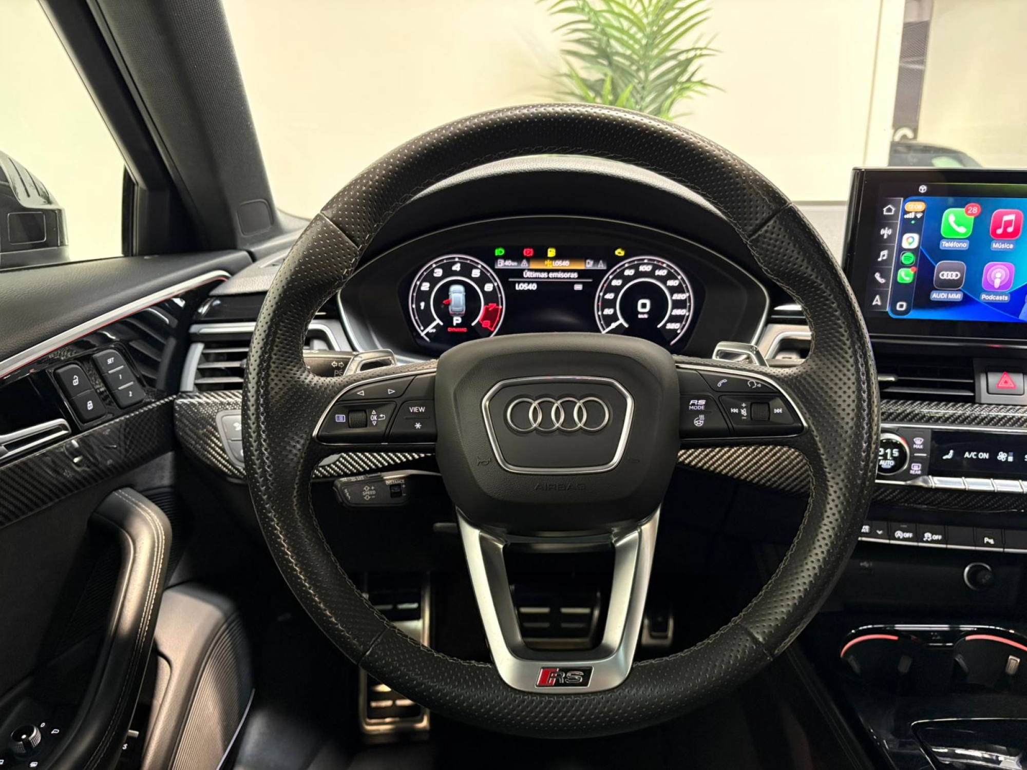 AUDI RS4 AVANT