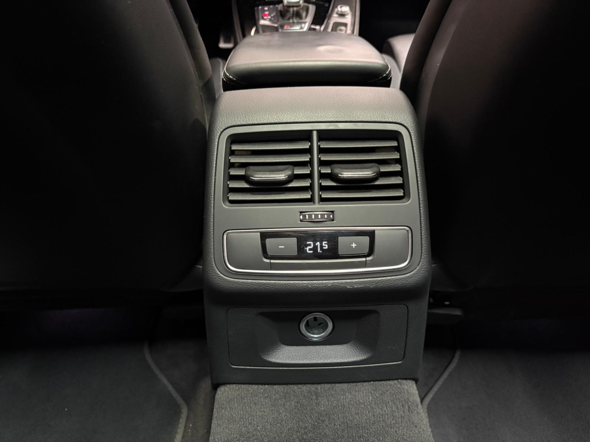 AUDI RS4 AVANT
