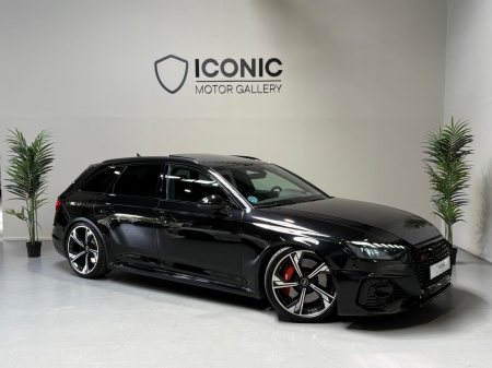AUDI RS4 AVANT