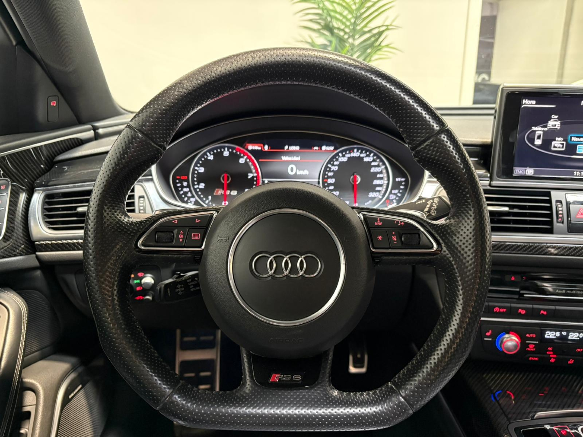 AUDI RS6