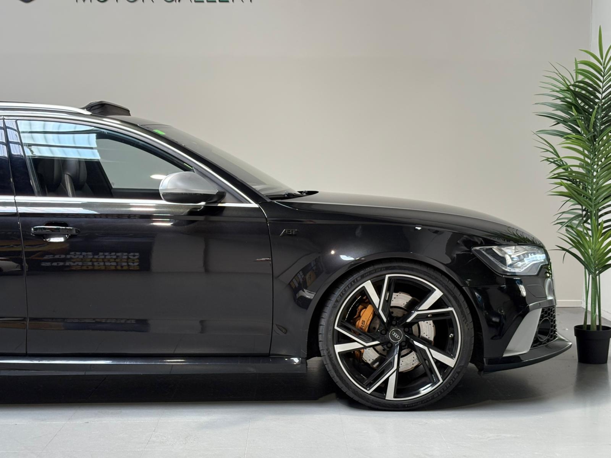 AUDI RS6