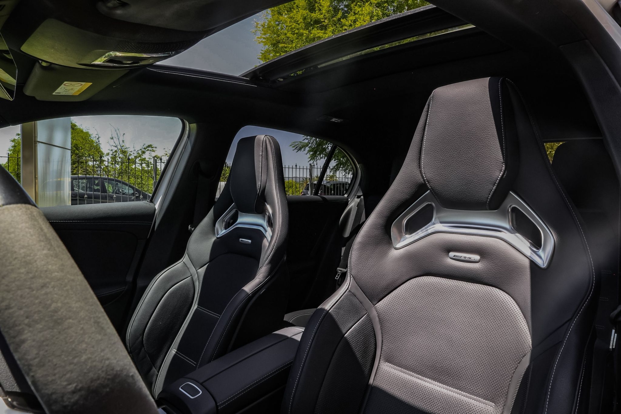 MERCEDES-BENZ A45 S AMG 4-MATIC