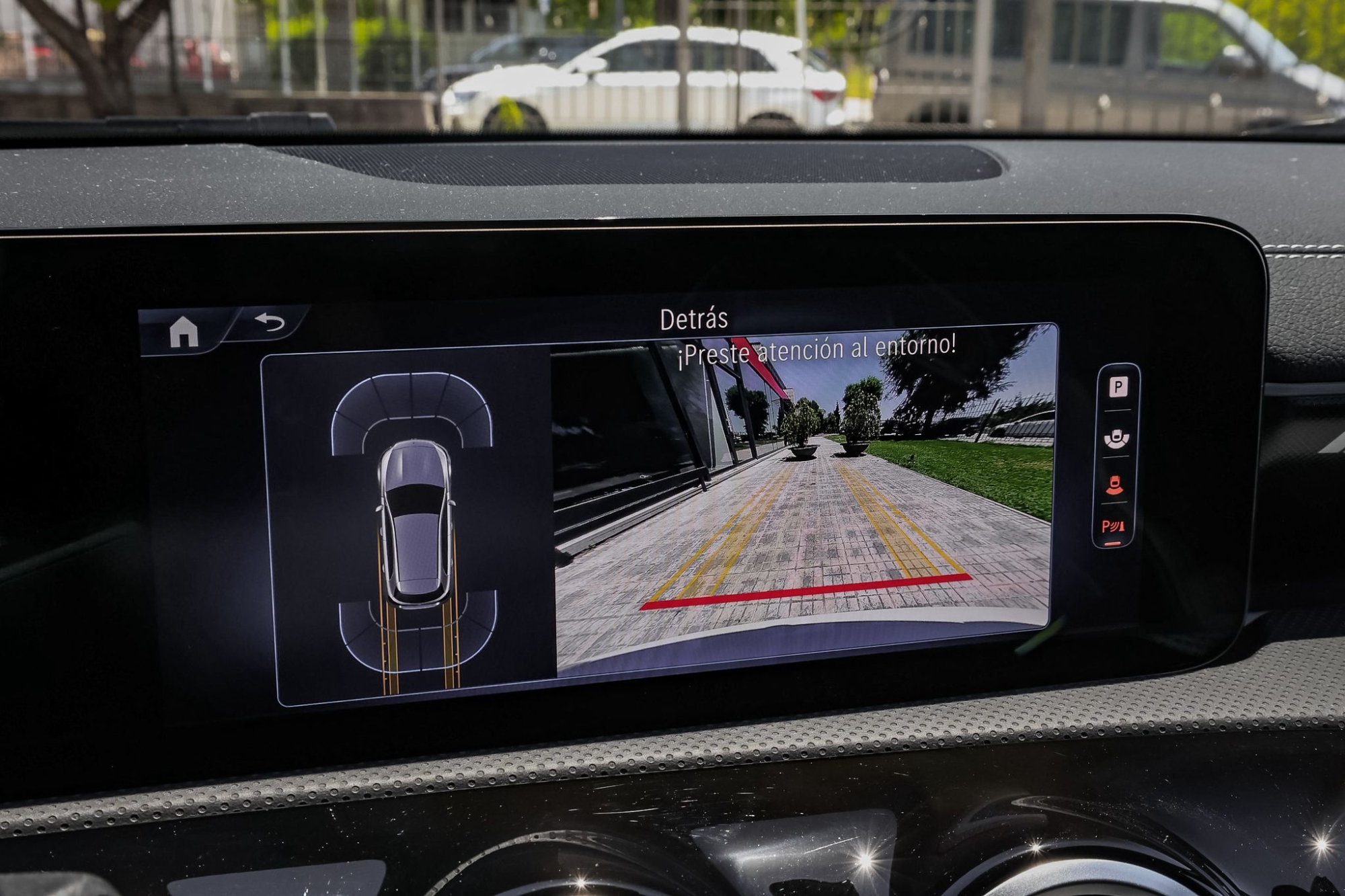 MERCEDES-BENZ A45 S AMG 4-MATIC