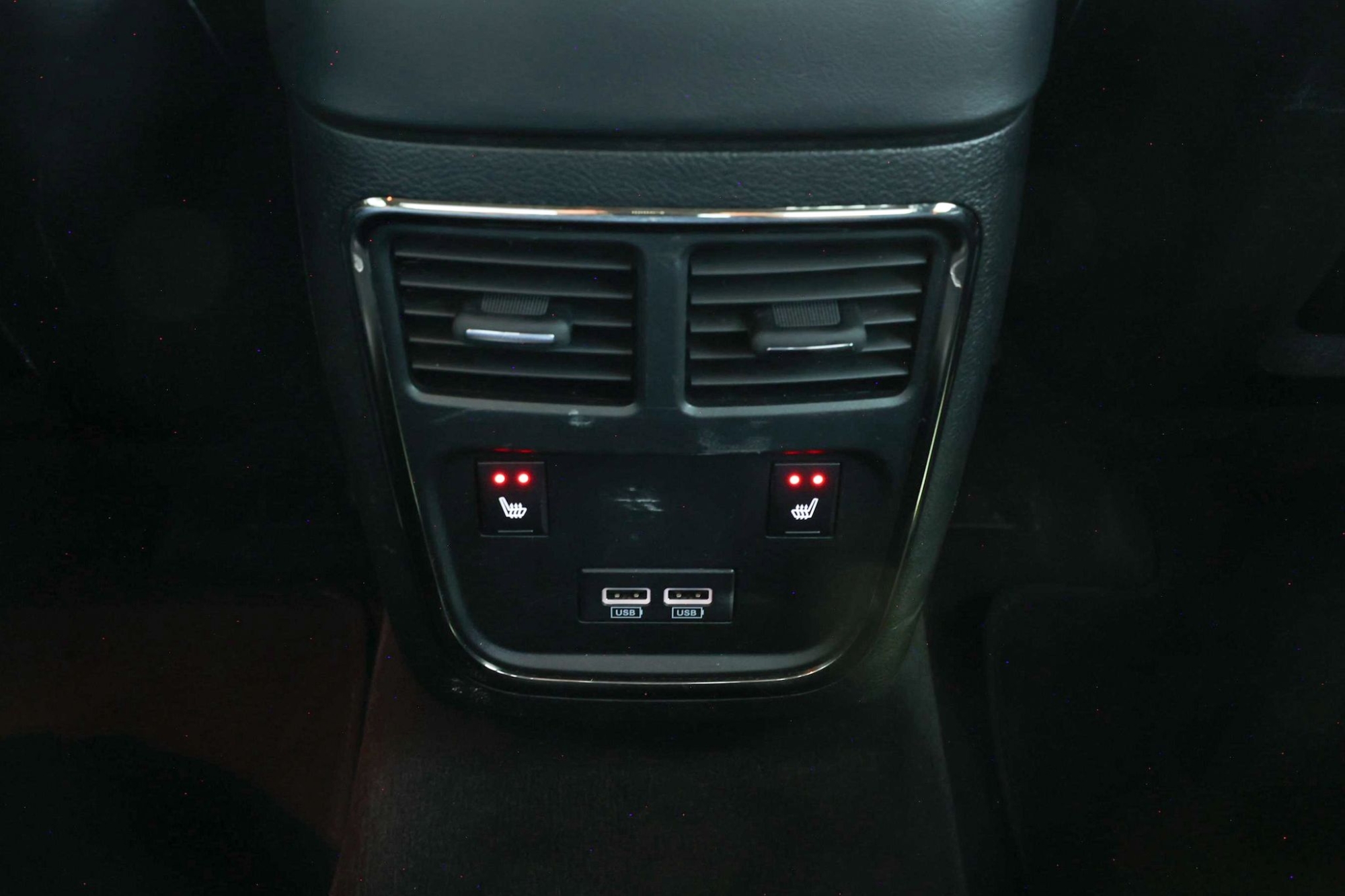 DODGE CHARGER SRT HELLCAT