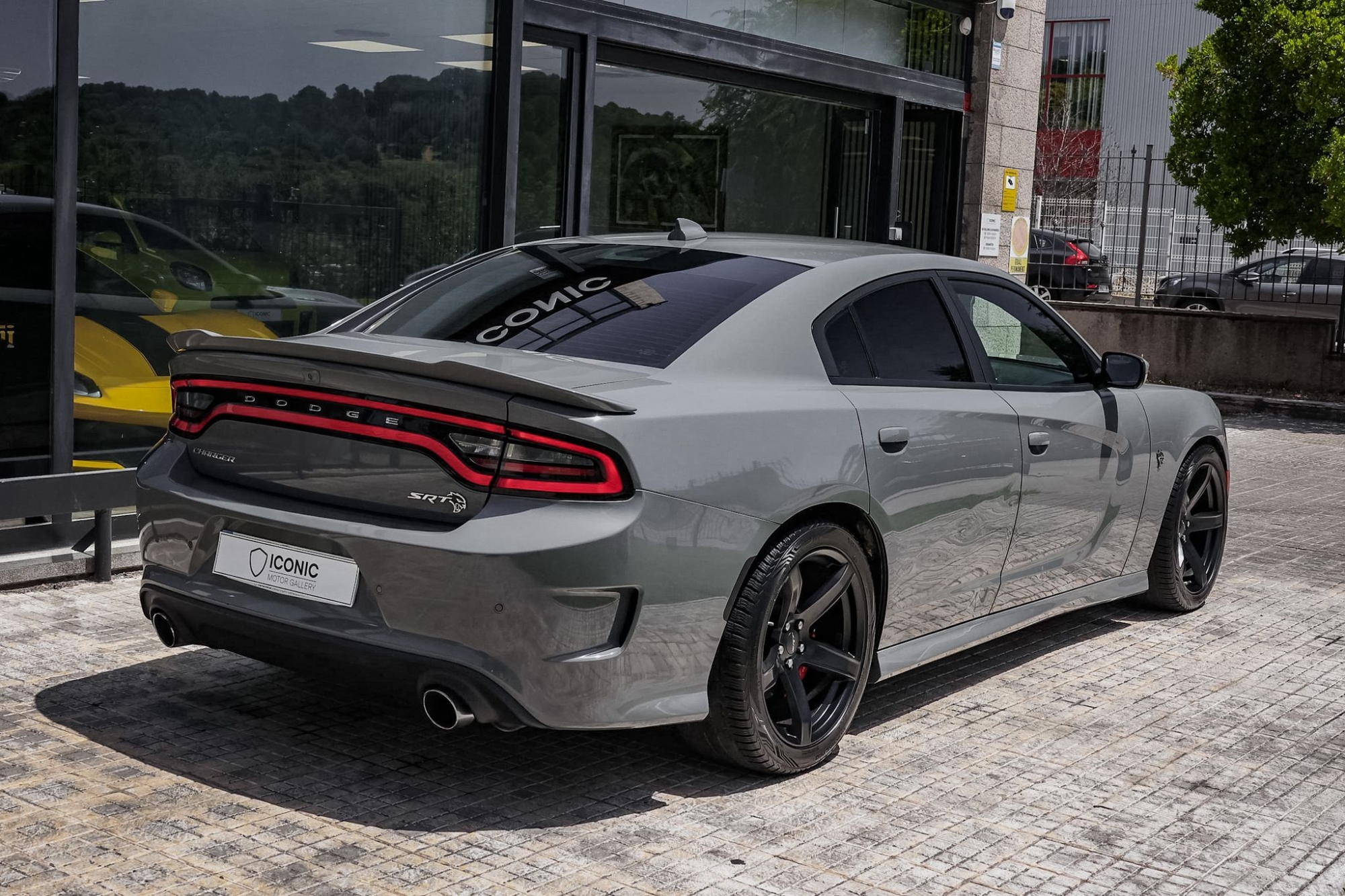 DODGE CHARGER SRT HELLCAT