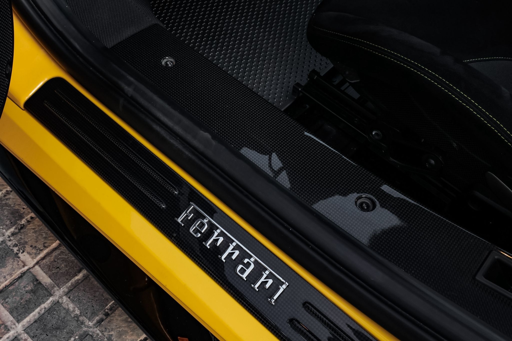FERRARI 488 PISTA DCT