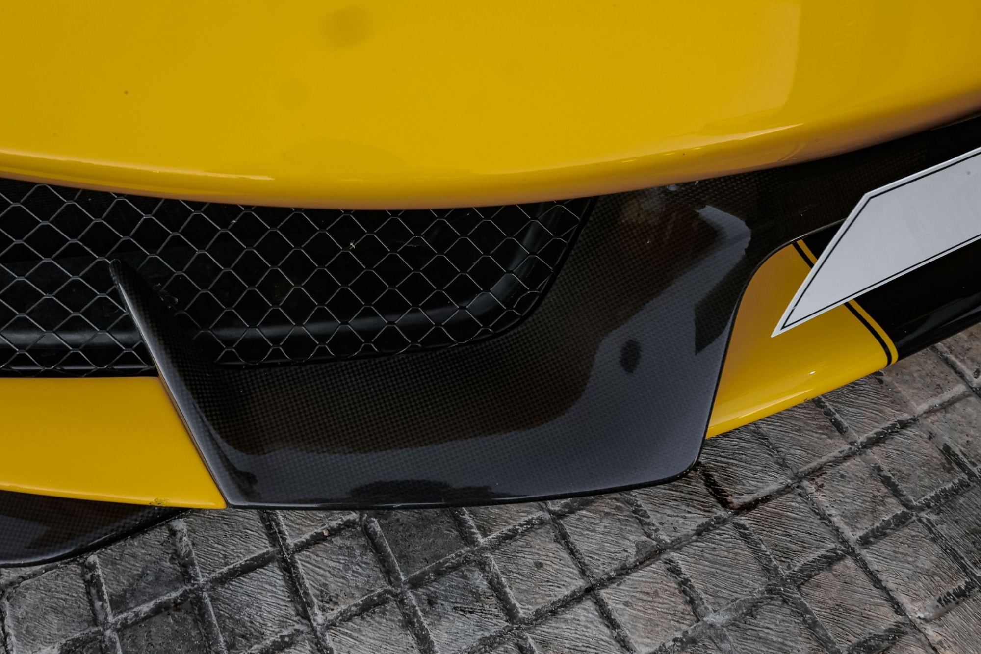 FERRARI 488 PISTA DCT
