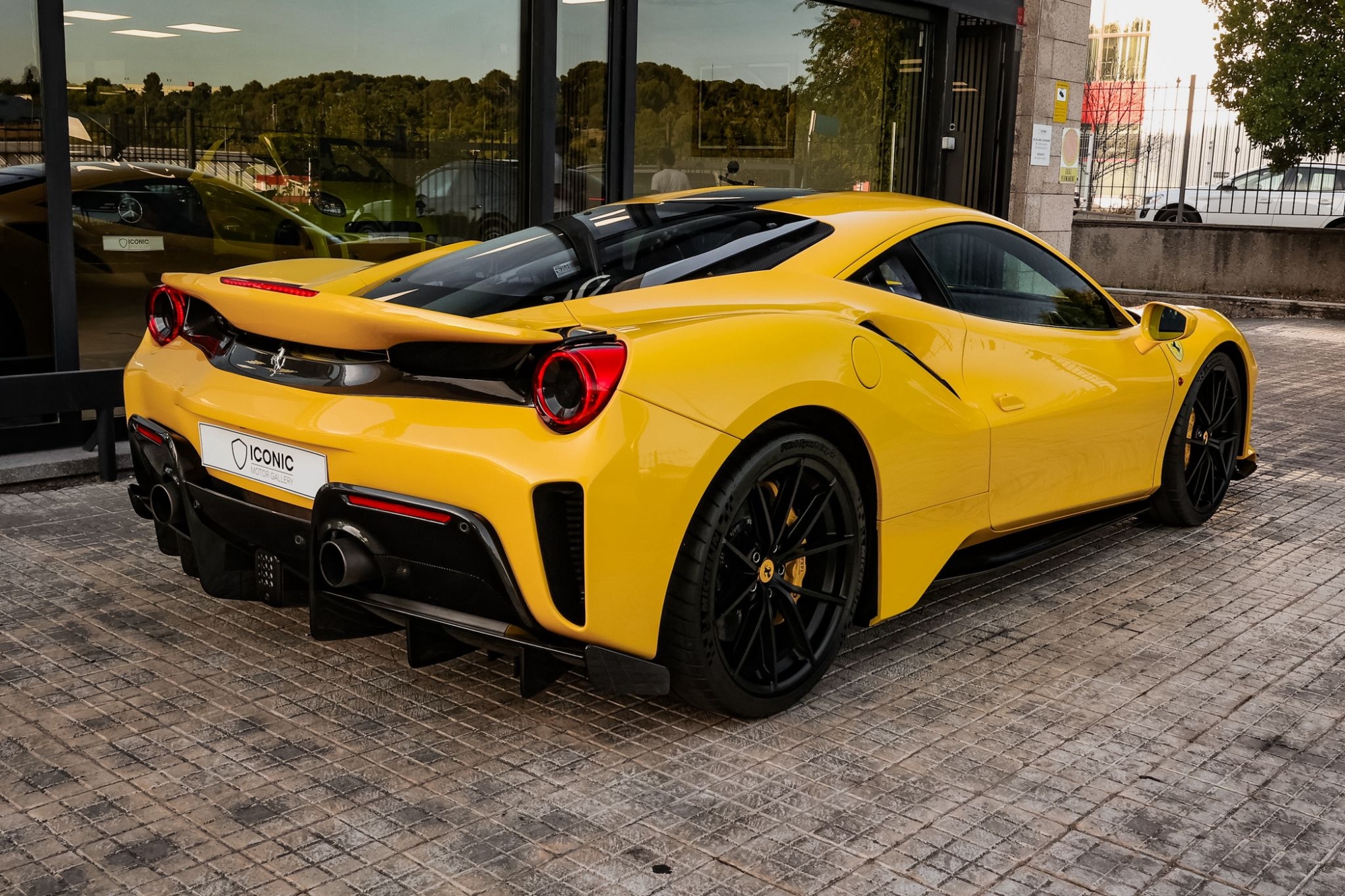 FERRARI 488 PISTA DCT