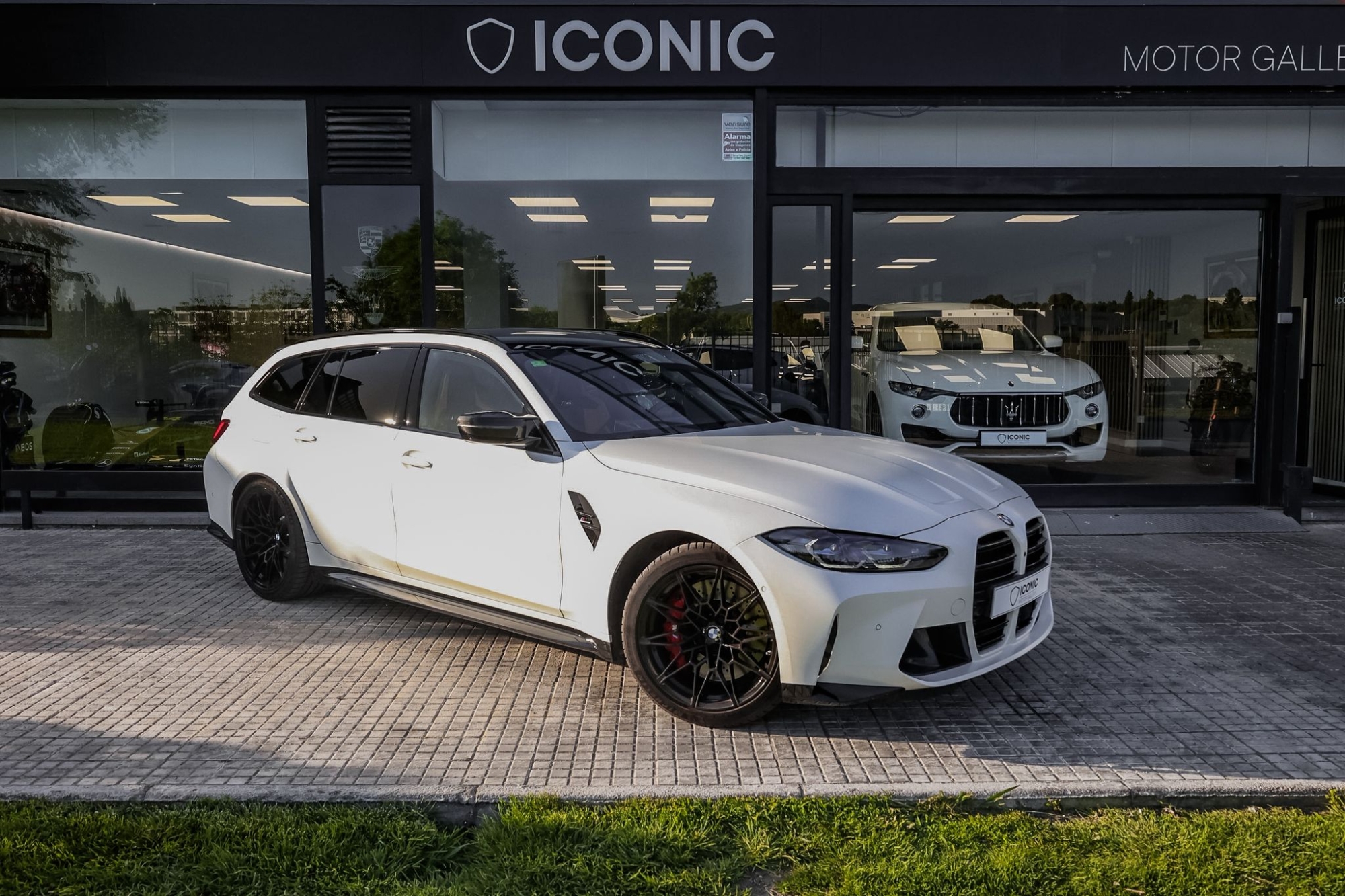 BMW M3 COMPETITION TOURING xDRIVE