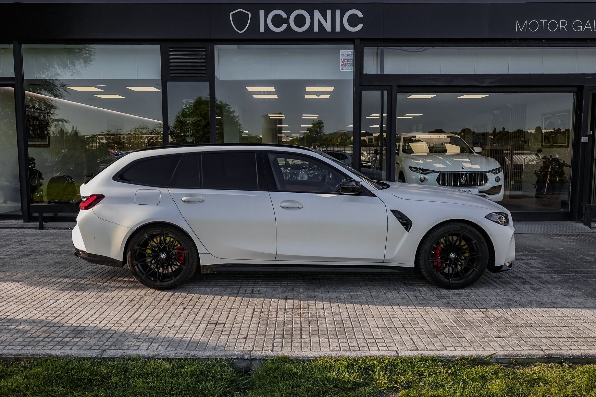 BMW M3 COMPETITION TOURING xDRIVE