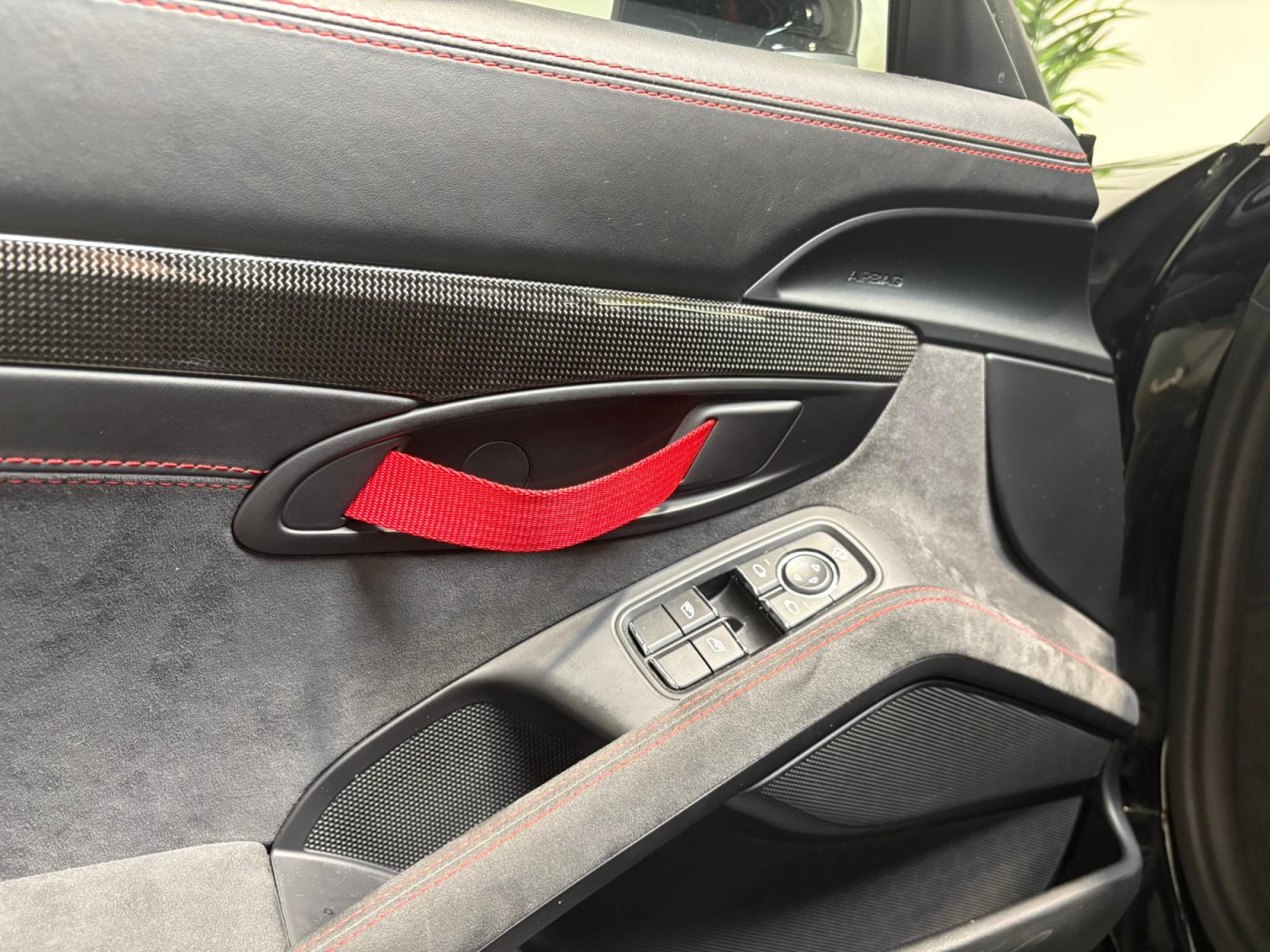 Porsche 718 GT4