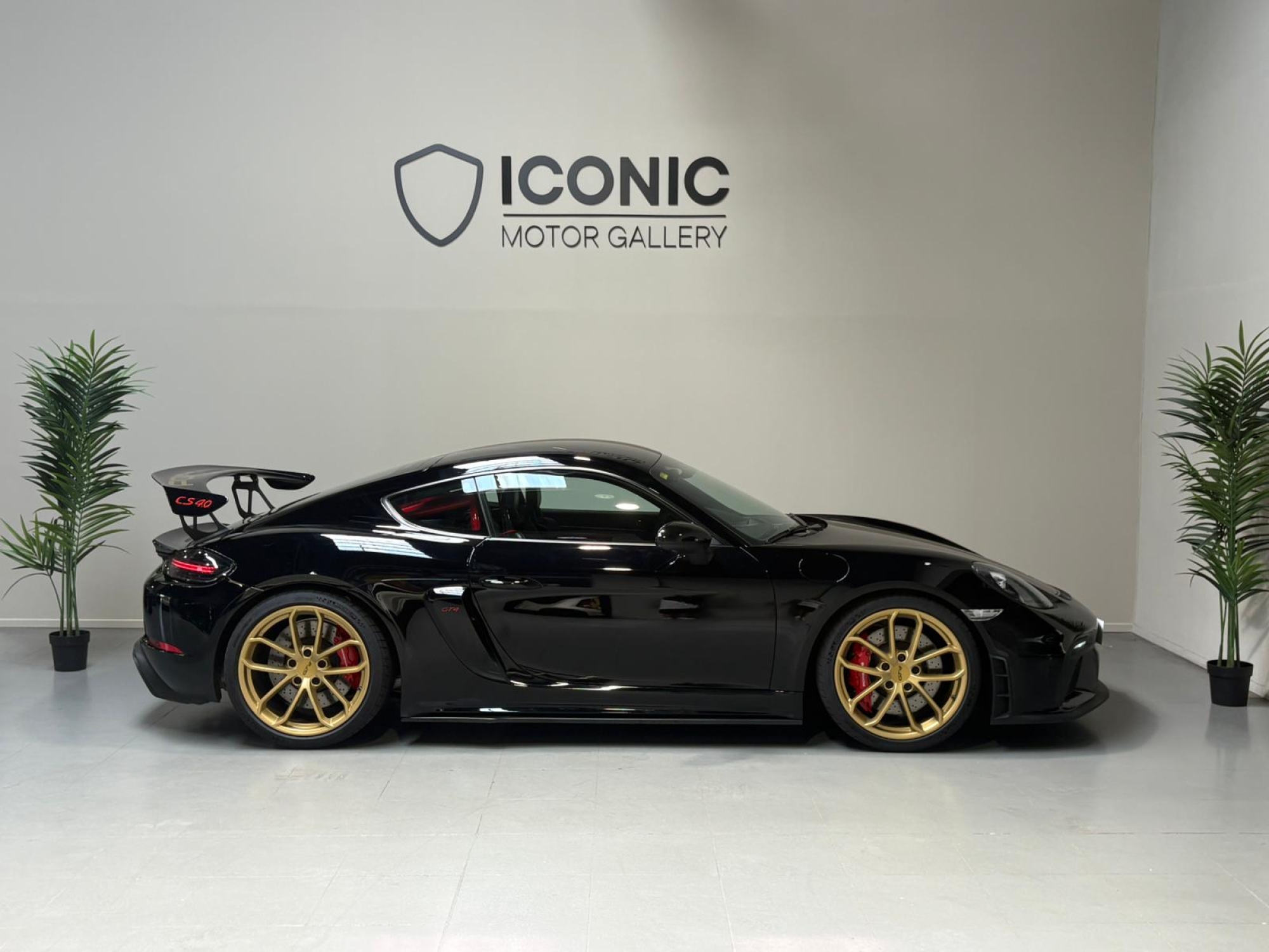 Porsche 718 GT4