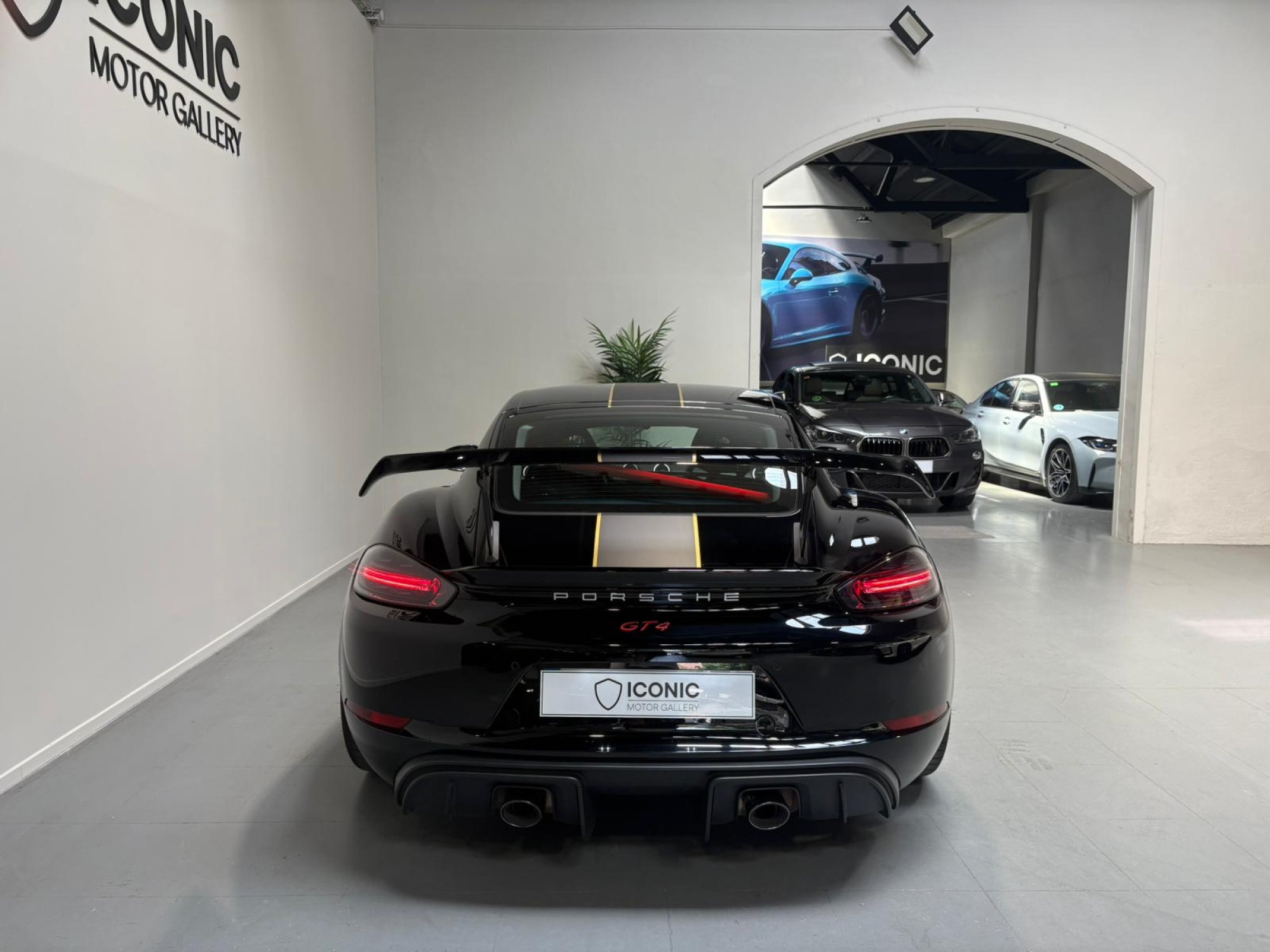 Porsche 718 GT4