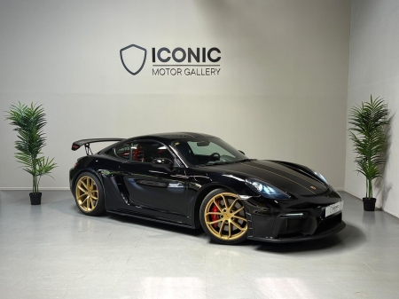 Porsche 718 GT4