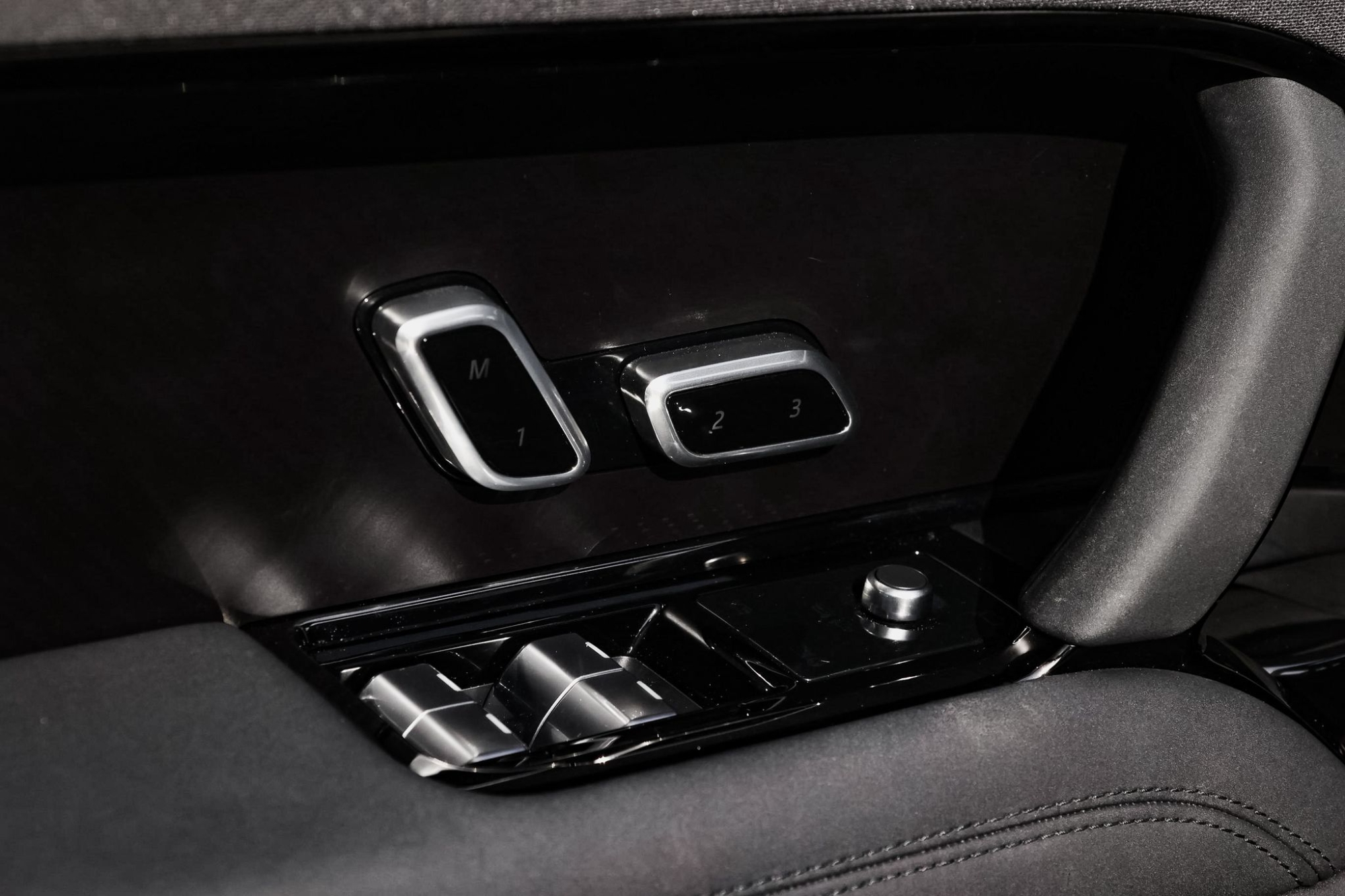 LAND ROVER RANGE ROVER SPORT SV EDITION ONE