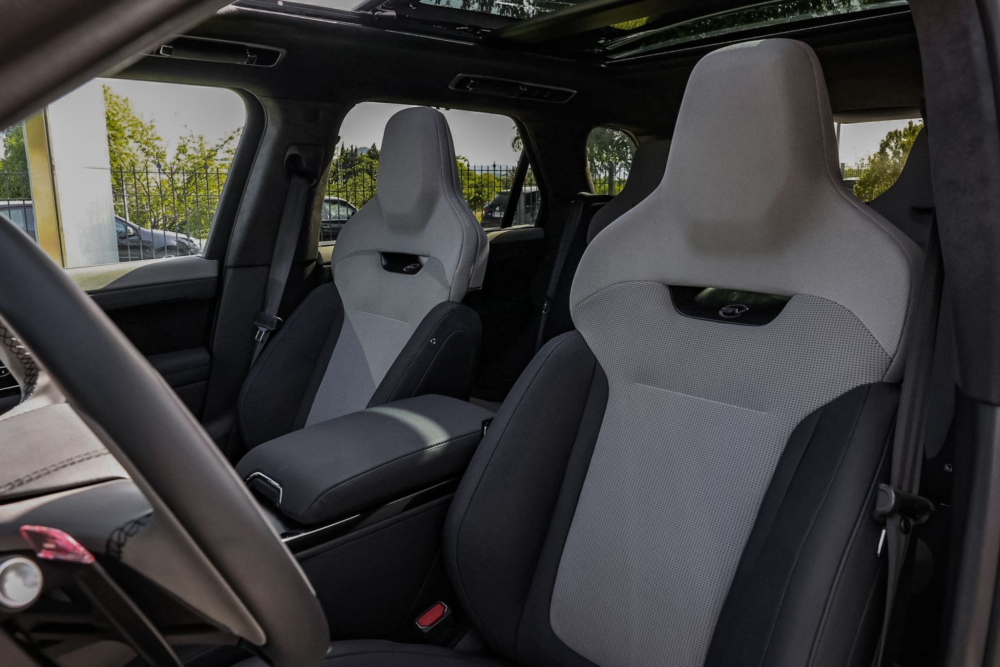 LAND ROVER RANGE ROVER SPORT SV EDITION ONE